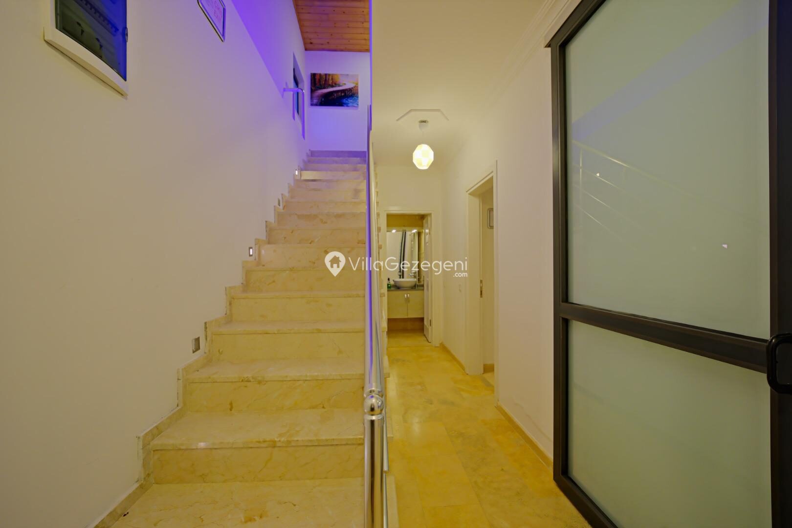 Villa Tepes — 56