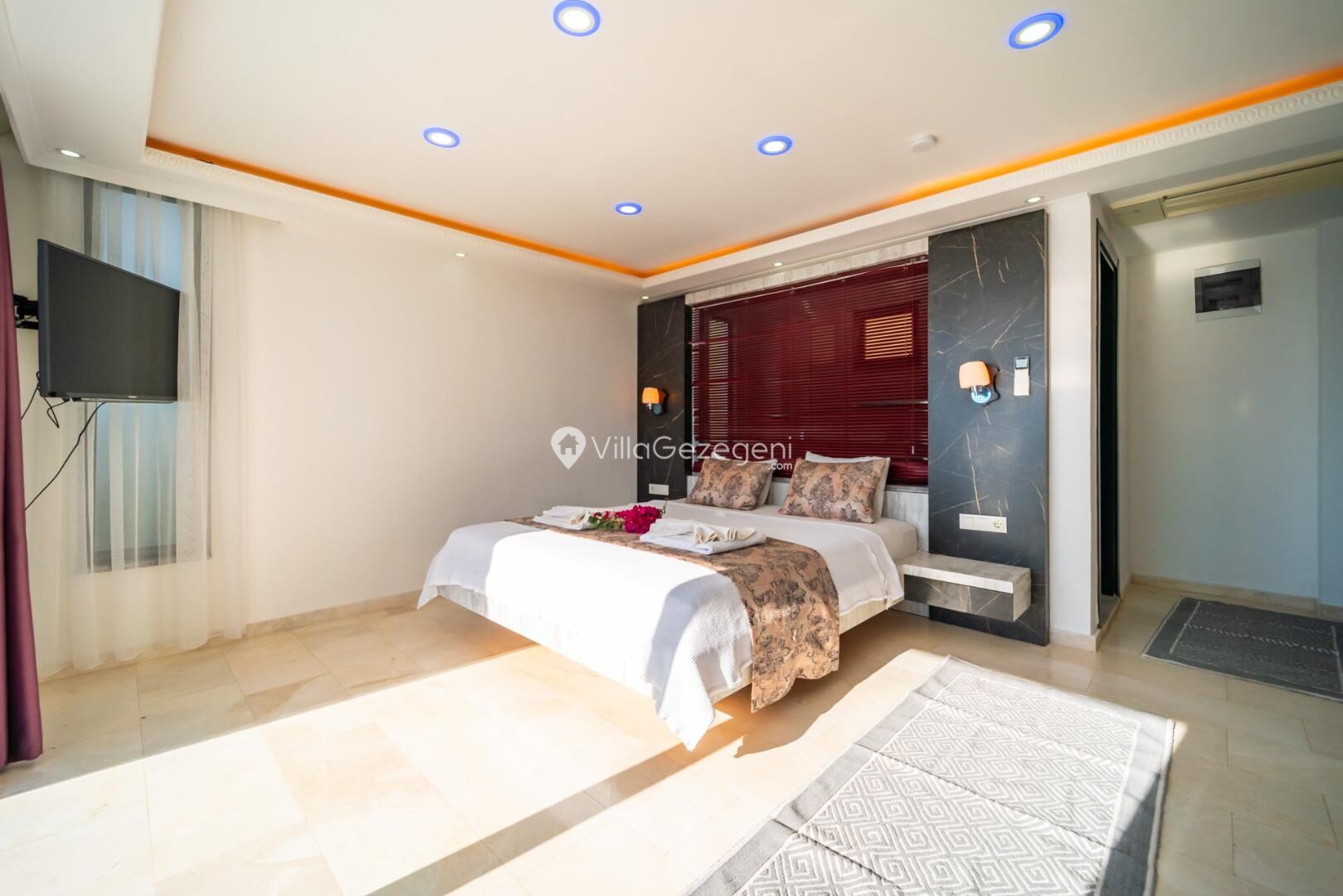 Villa Hyperion — 89