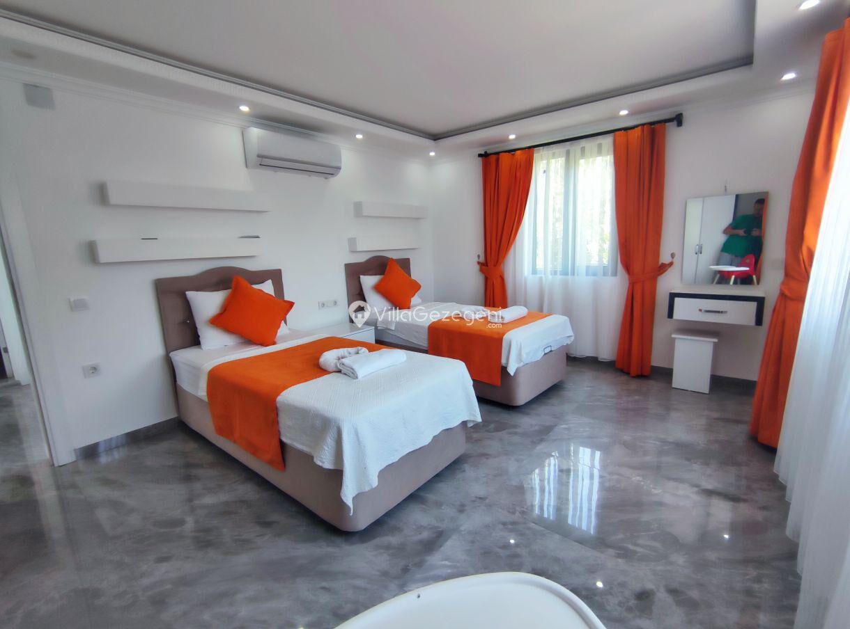 Villa Meyra — 29