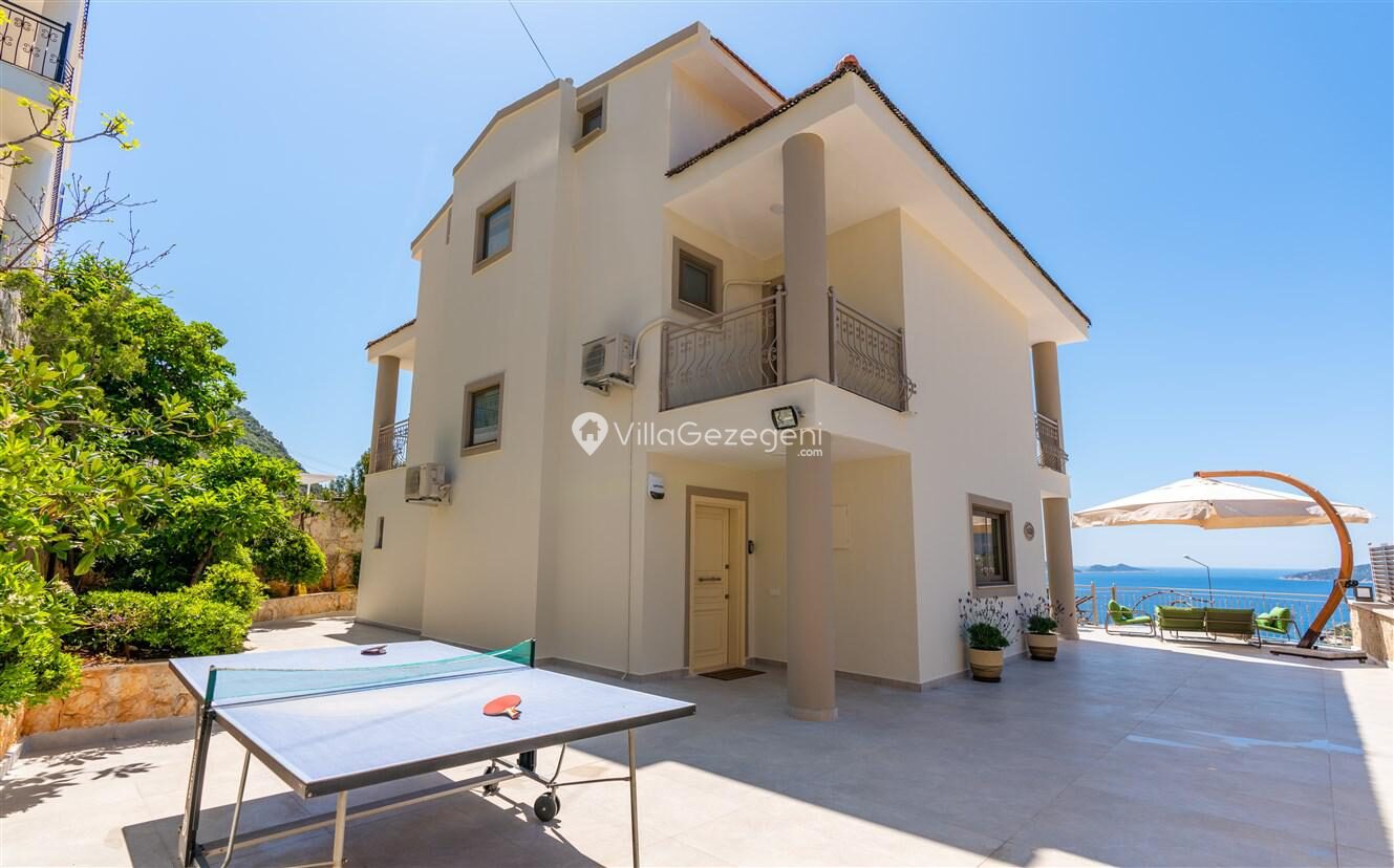Villa Quzey — 4