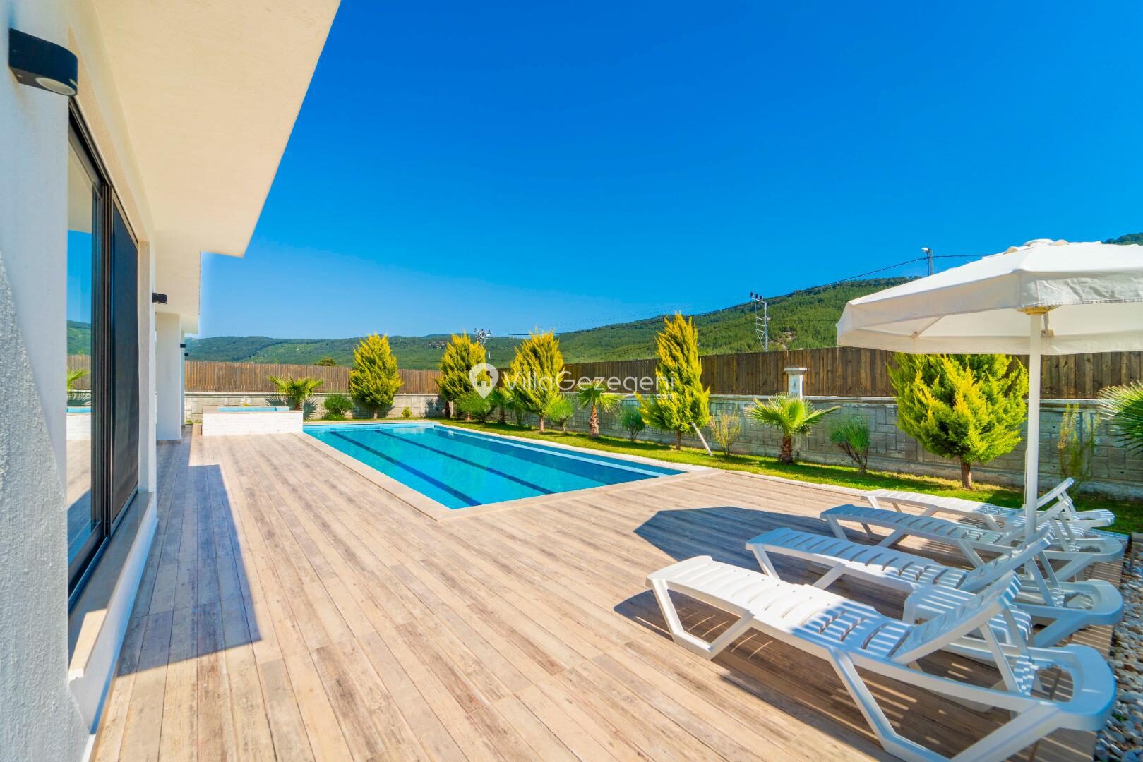 Villa Edda — 16