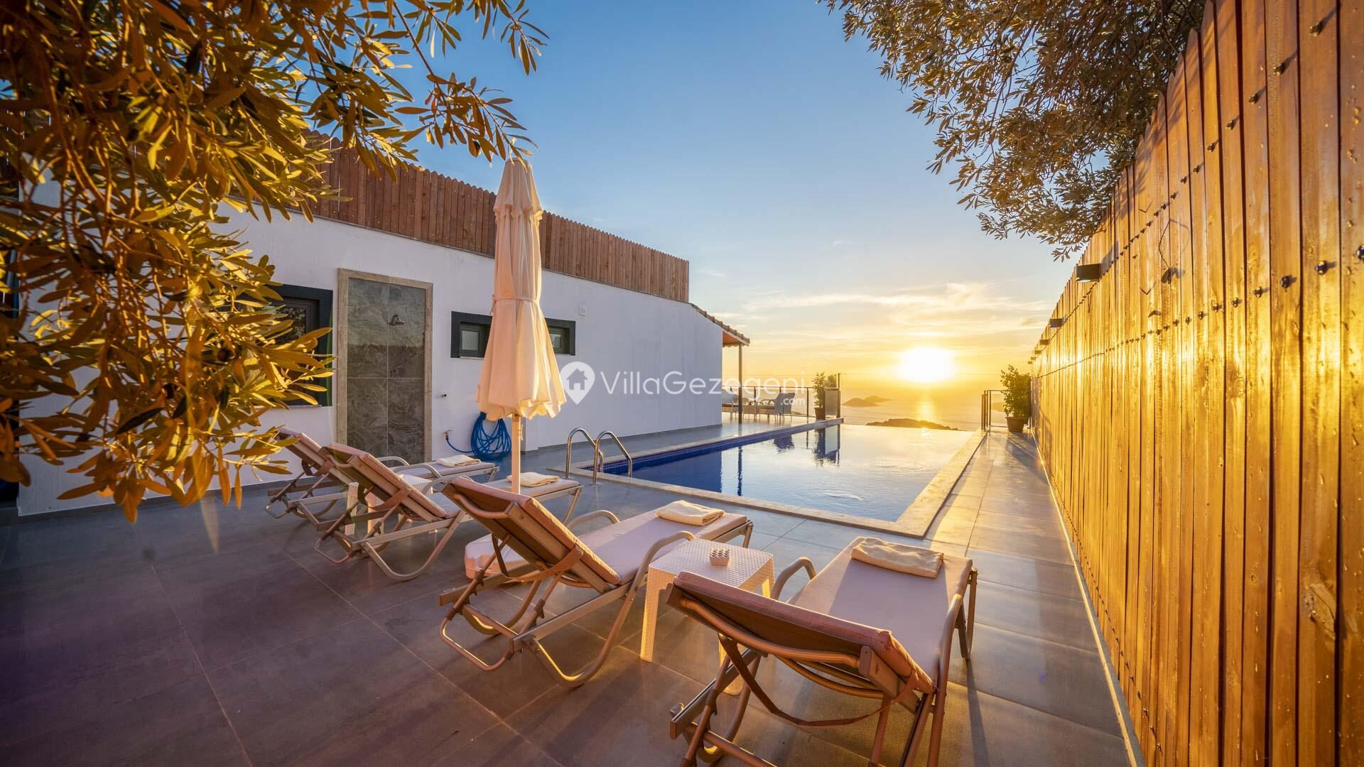 Villa Desde — 51