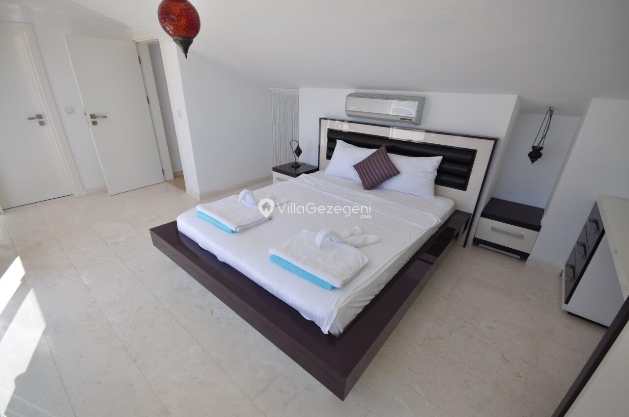 Villa Maribel — 9