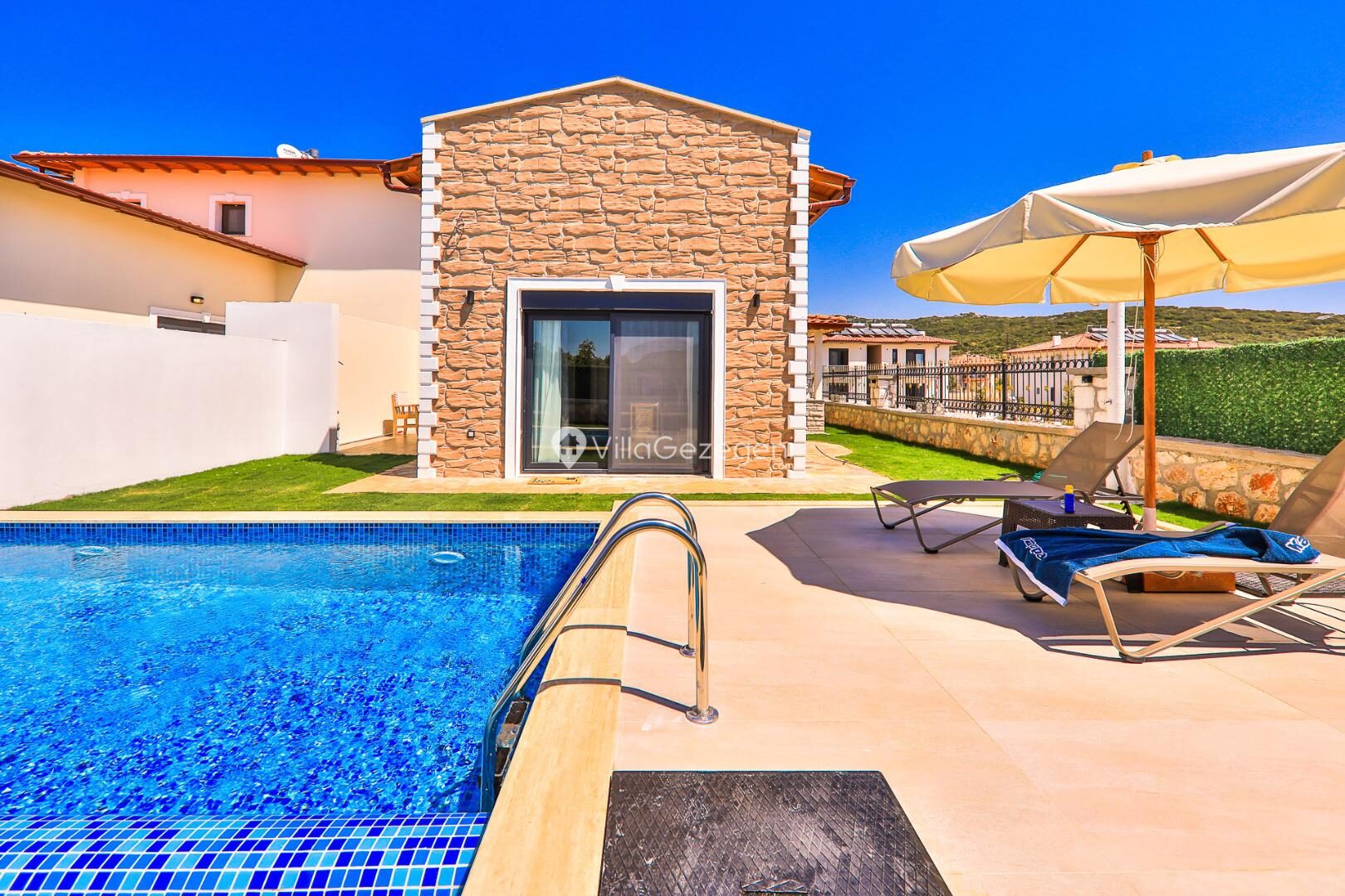 Villa Serenita — 8