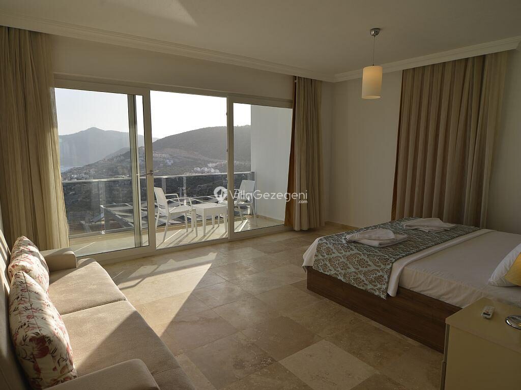 Villa Falcon Exclusive — 19