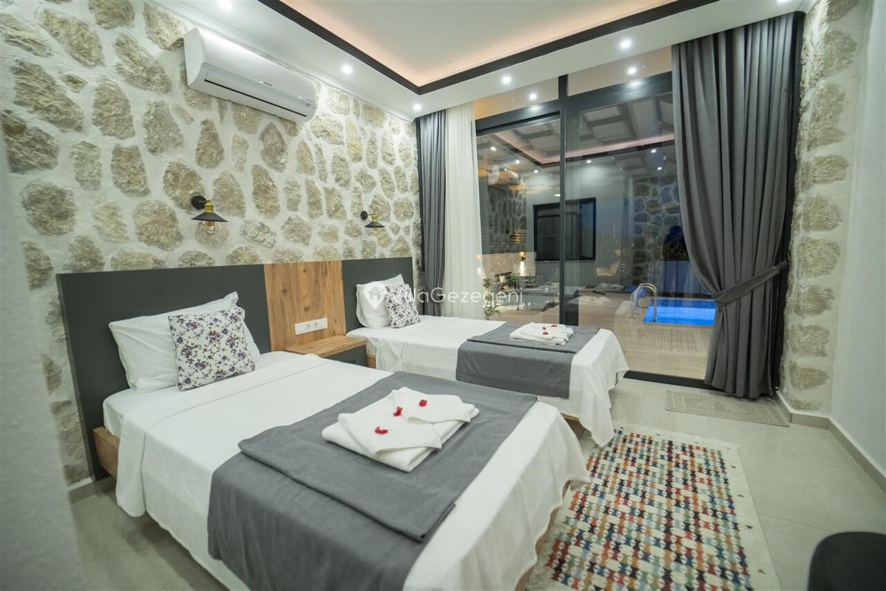 Villa Oliva — 42
