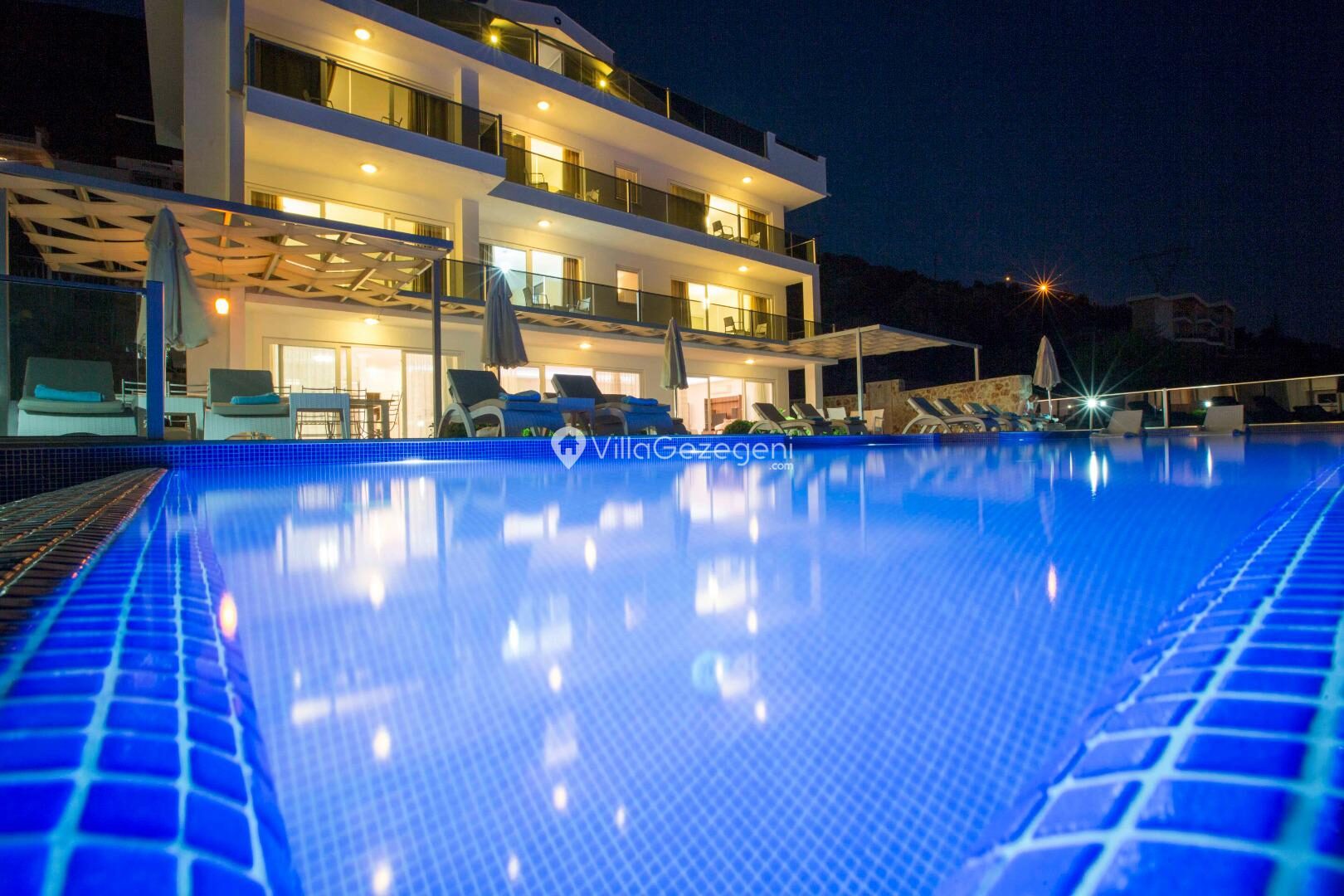 Villa Falcon Exclusive — 20