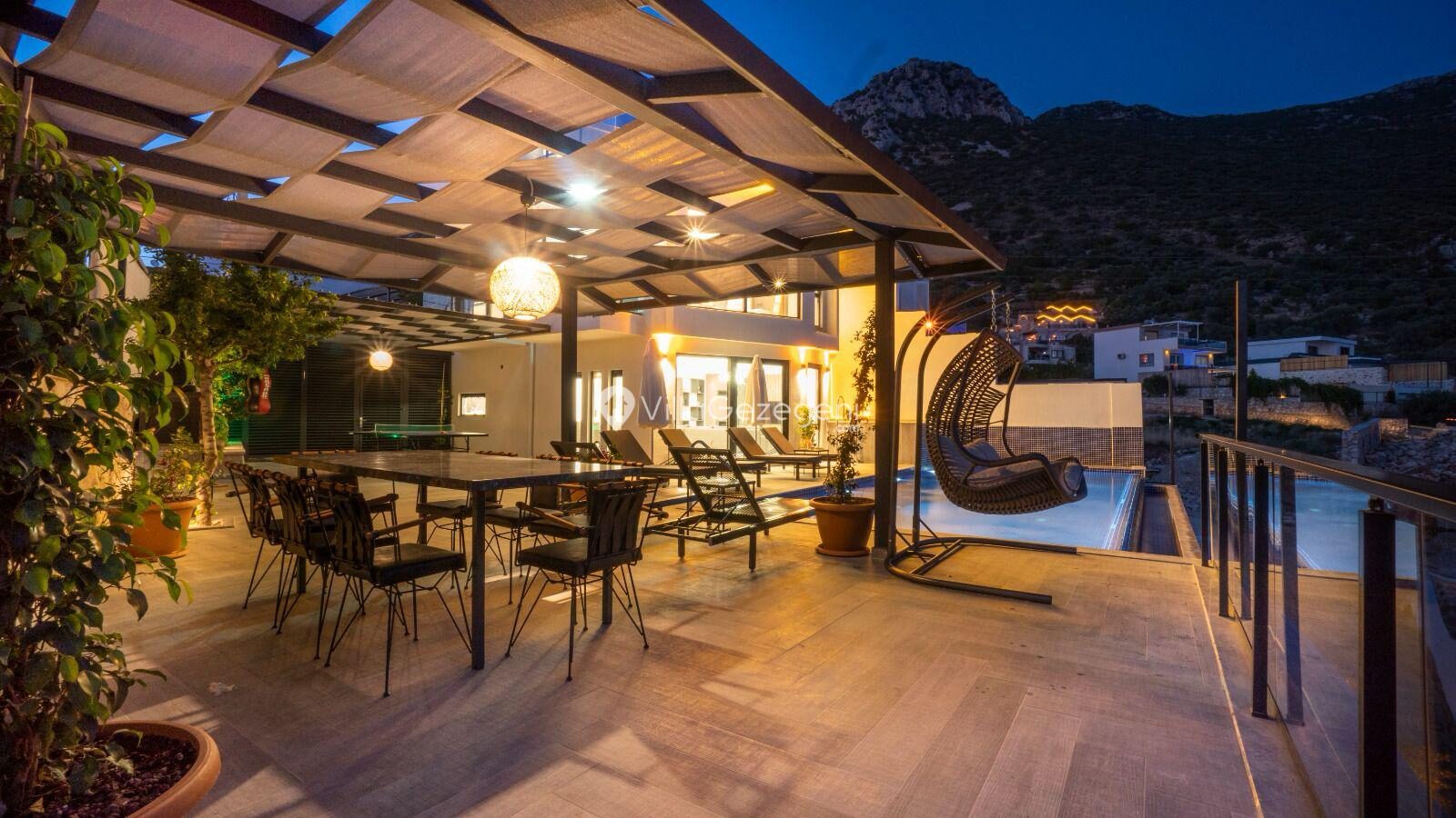 Villa Elif Akbel — 24