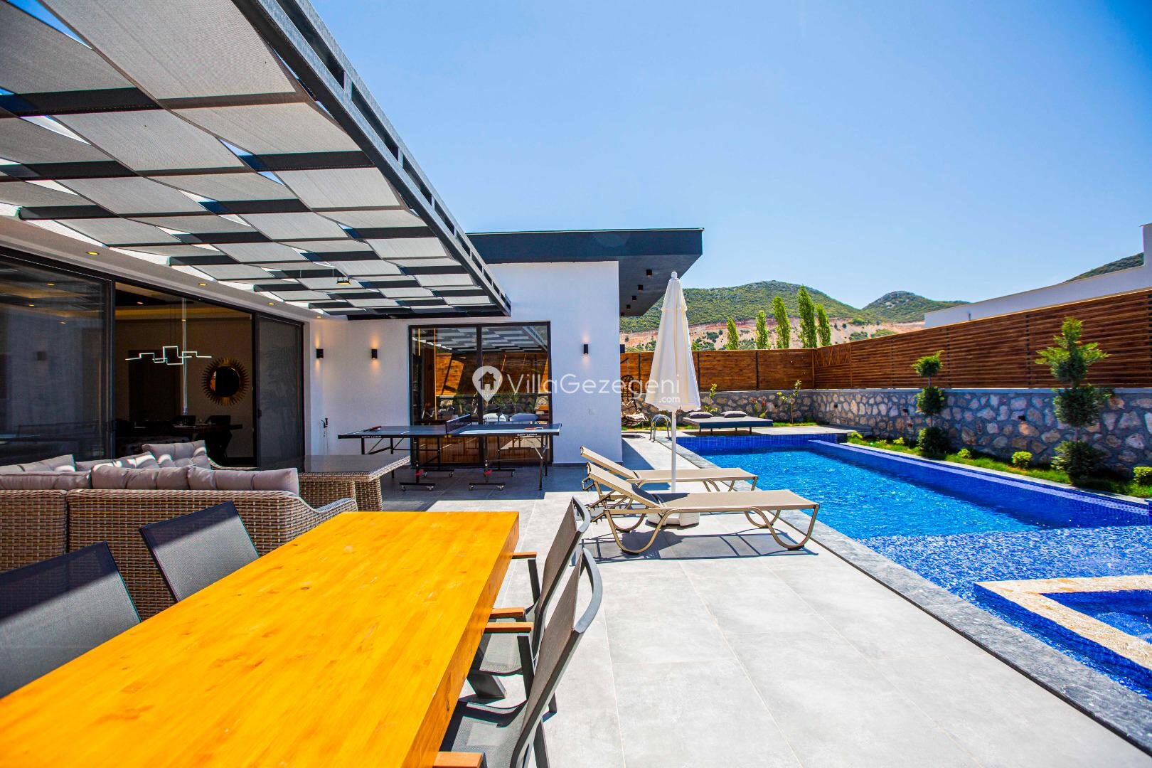 Villa Montenegro — 27