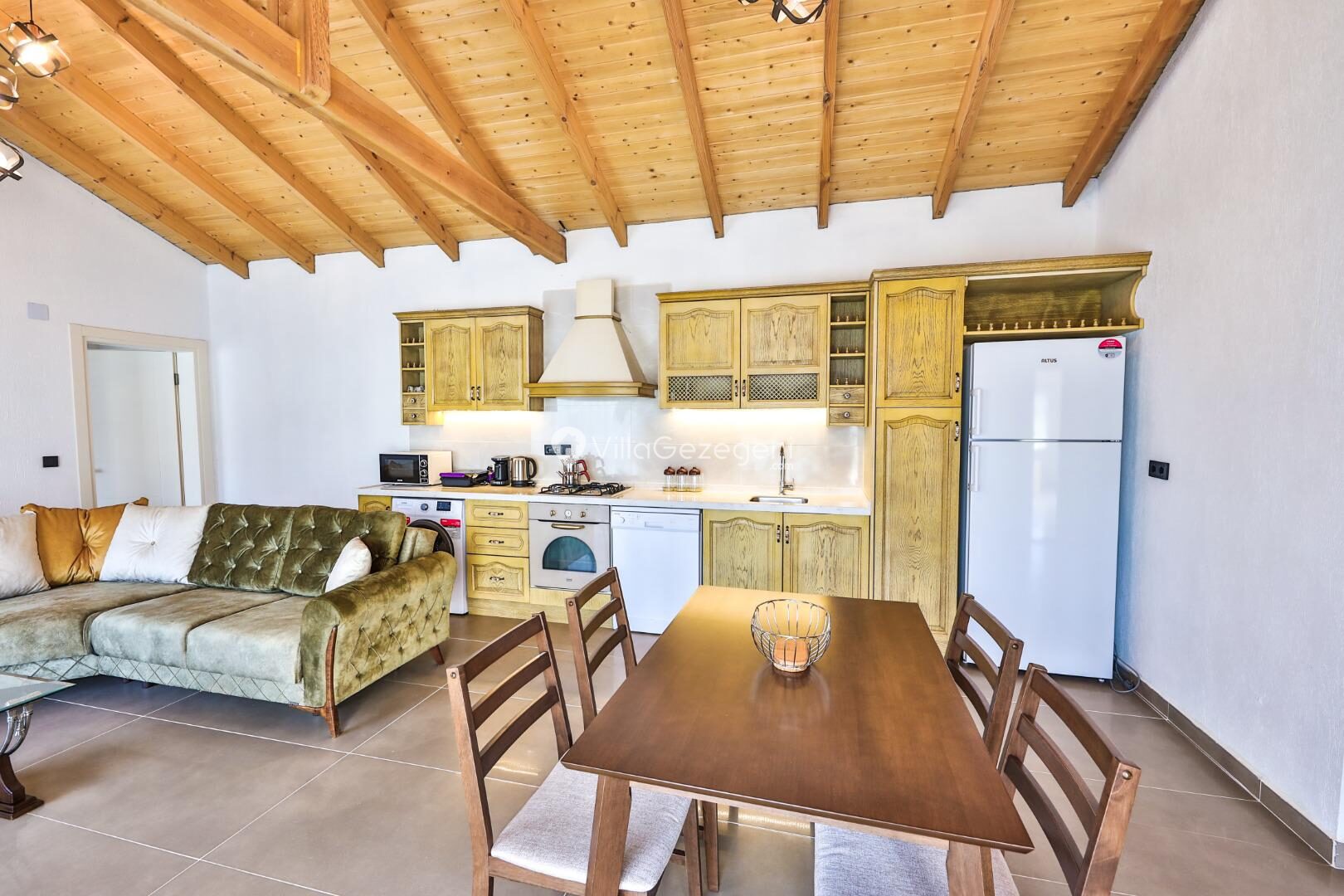Villa Tawny — 19