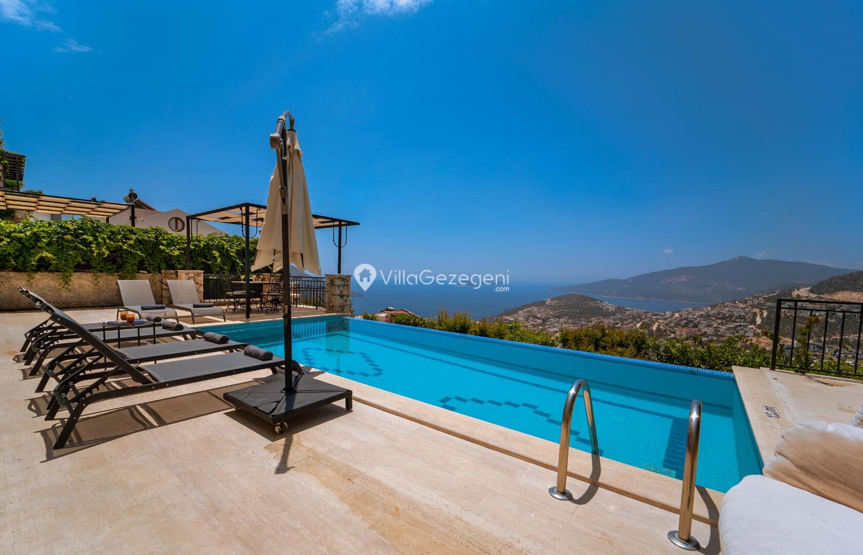 Villa Baynur — 8