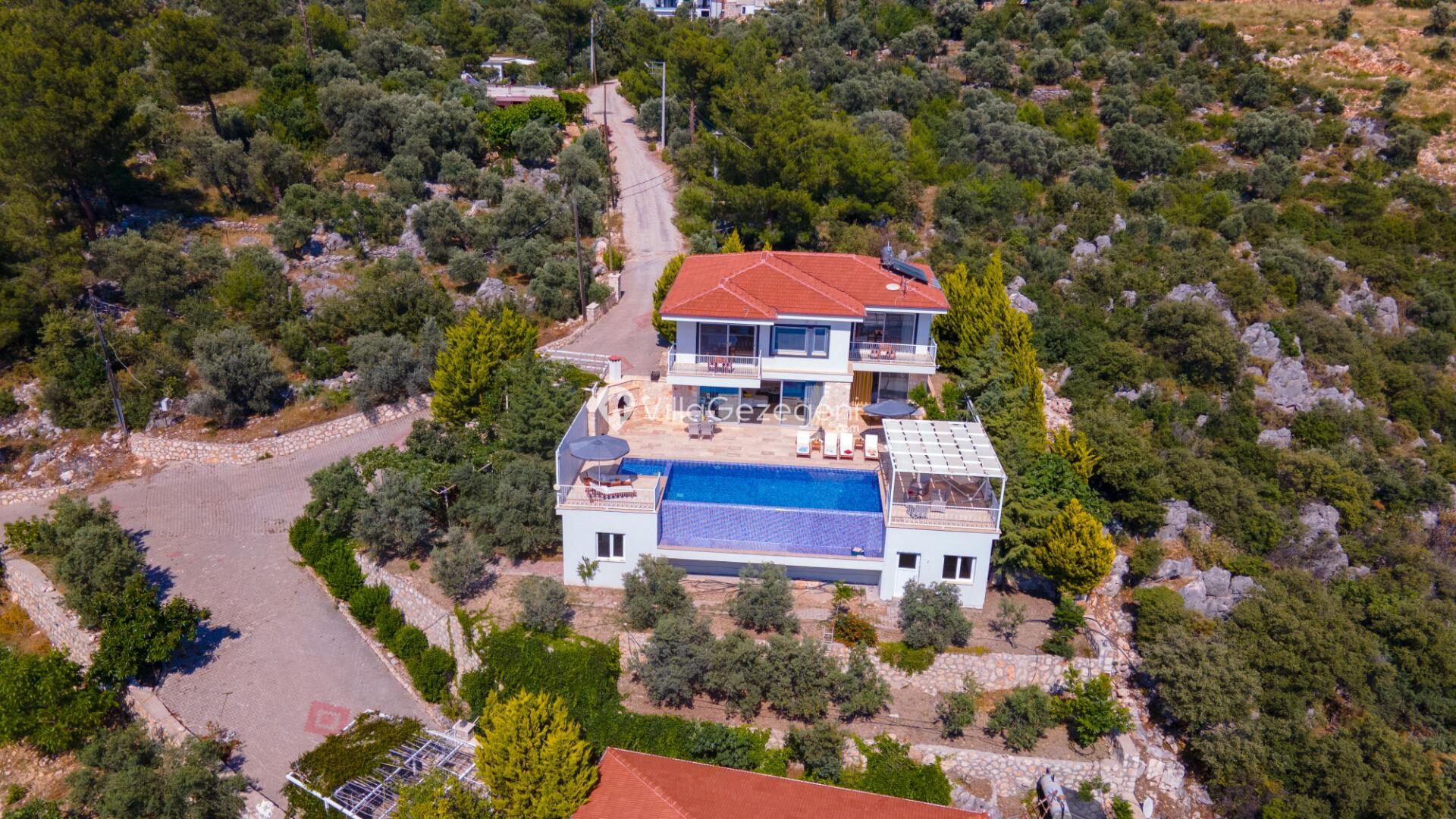 Villa Lina Drone / hava çekimi 4 – Üzümlü kiralık villa