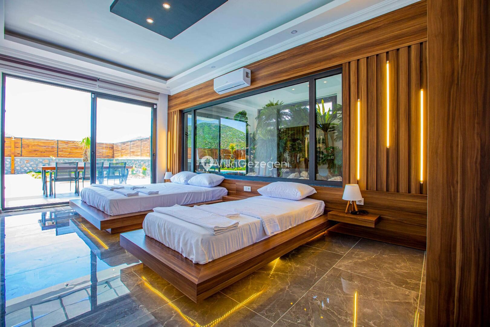 Villa Bahamas — 47
