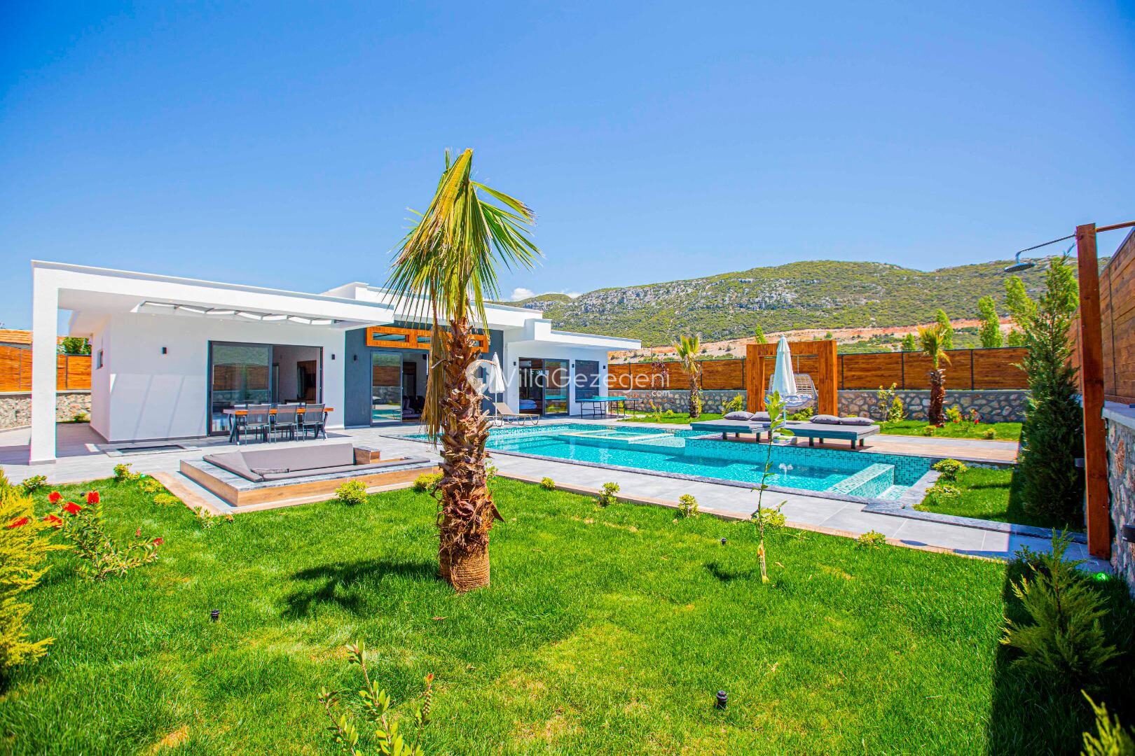 Villa Bahamas – Bezirgan kiralık villa