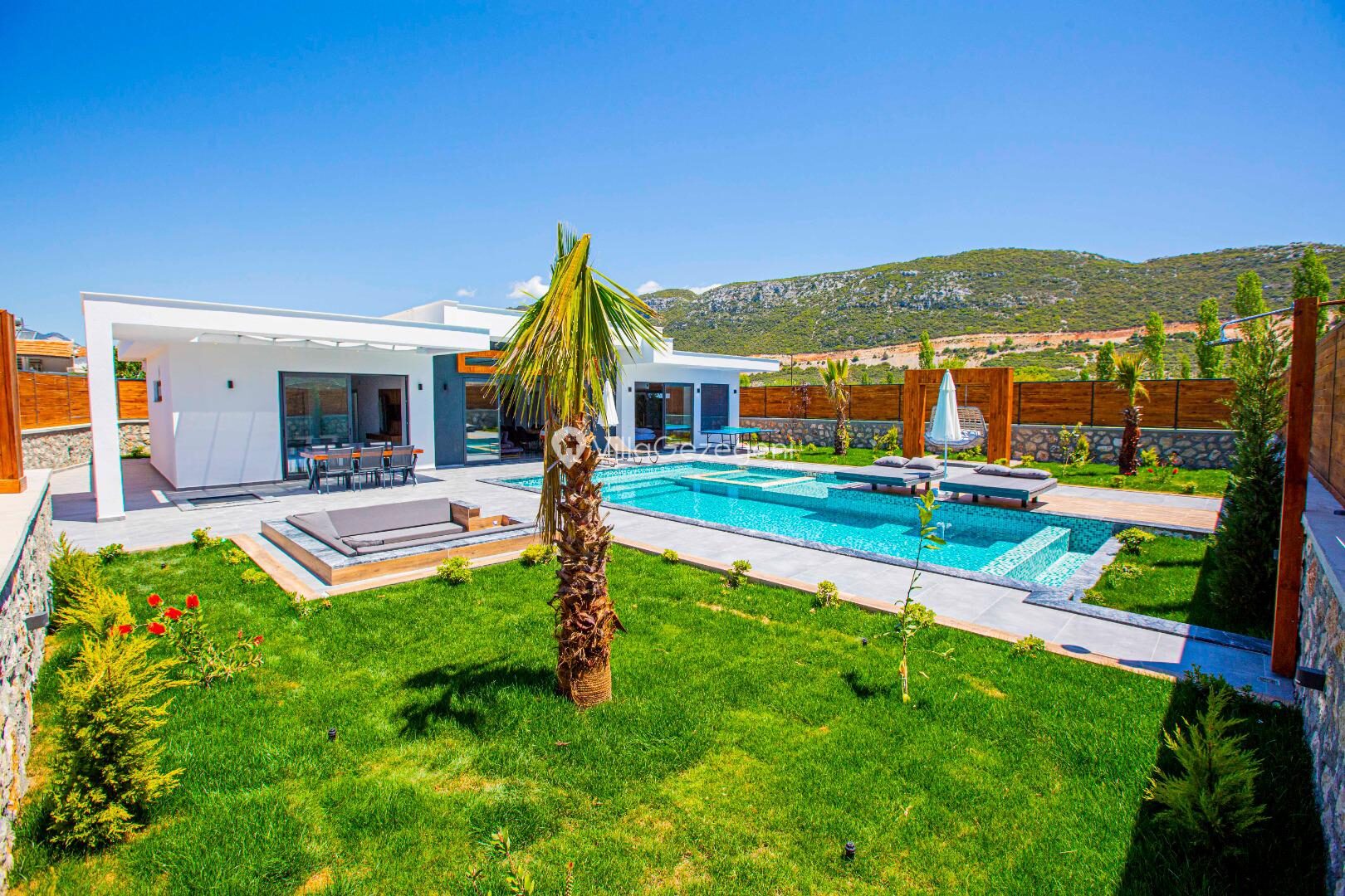 Villa Bahamas – Bezirgan kiralık villa
