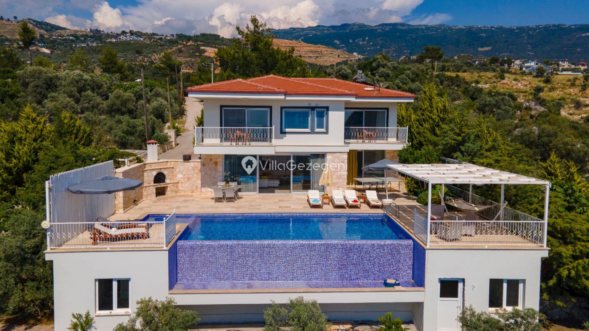 Villa Lina Dış cephe 2 – Üzümlü kiralık villa