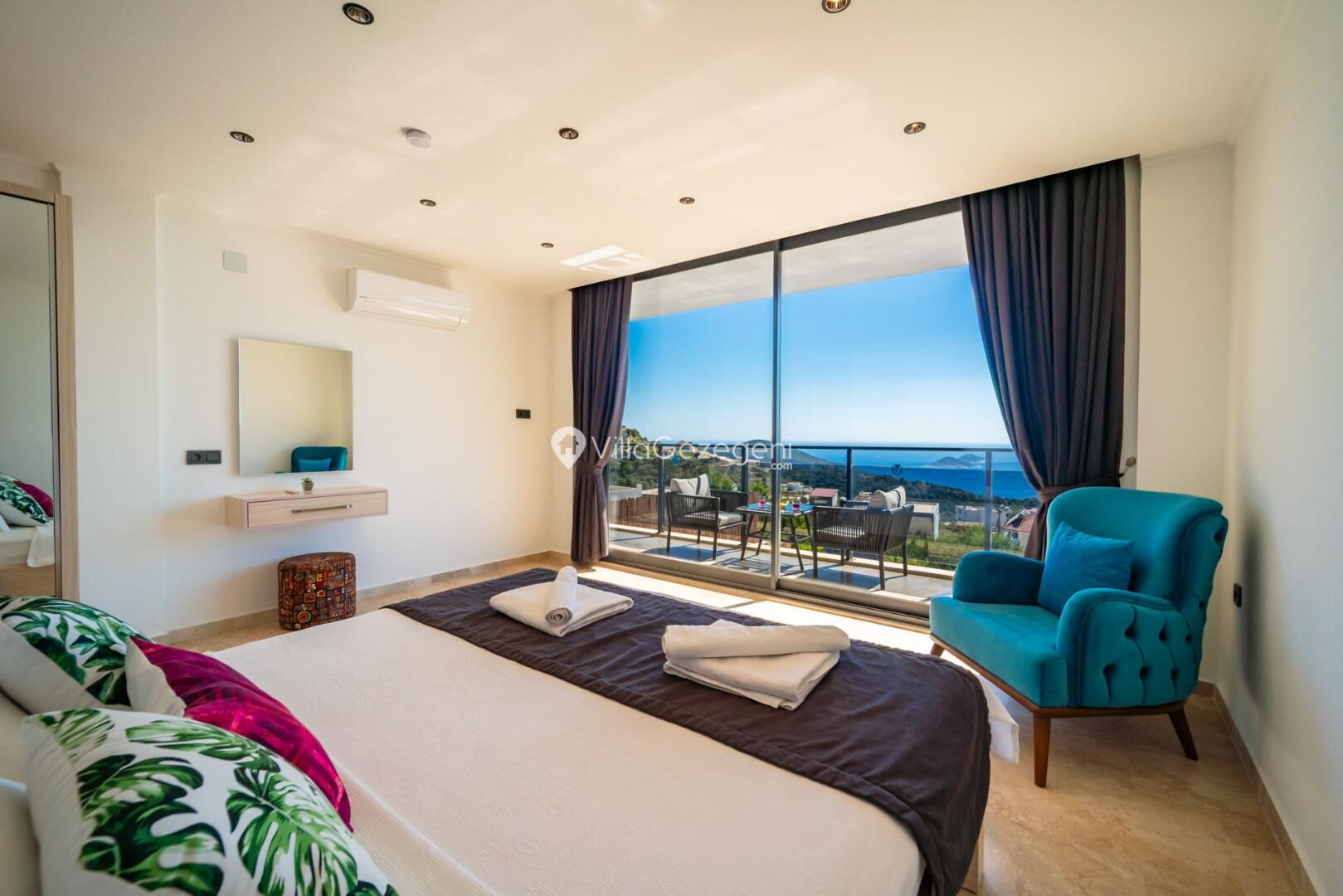 Villa Azde — 81