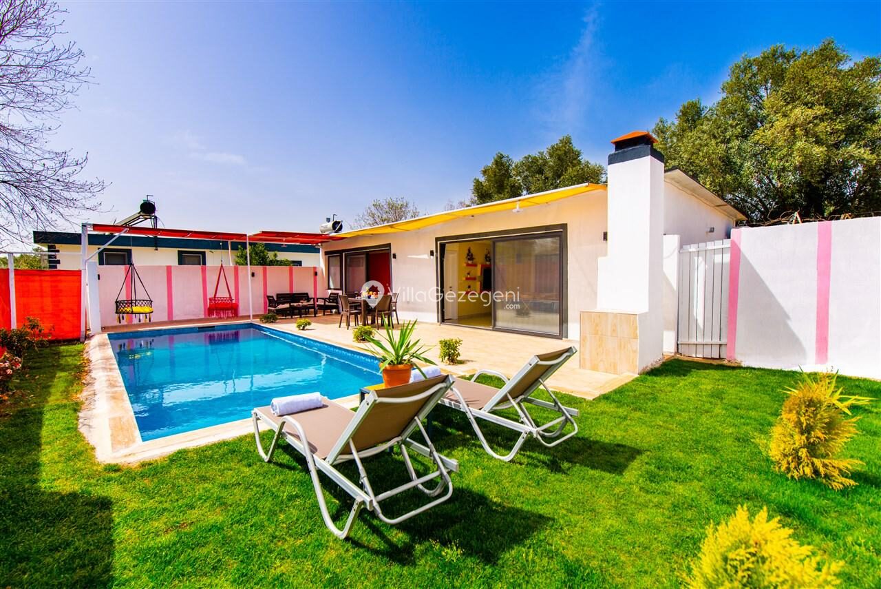 Villa Büşra Üzümlü – Üzümlü kiralık villa