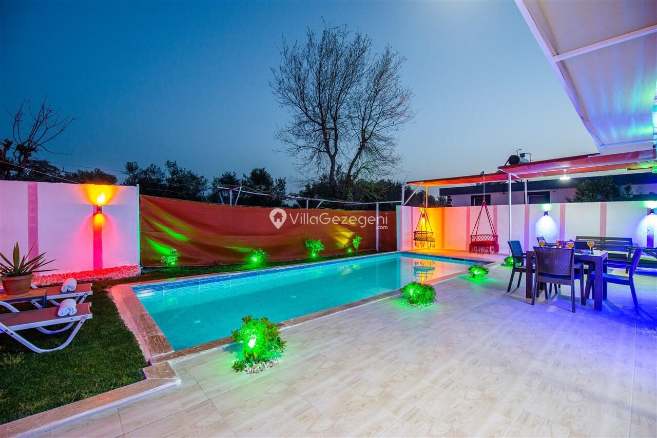 Villa Büşra Üzümlü – Üzümlü kiralık villa