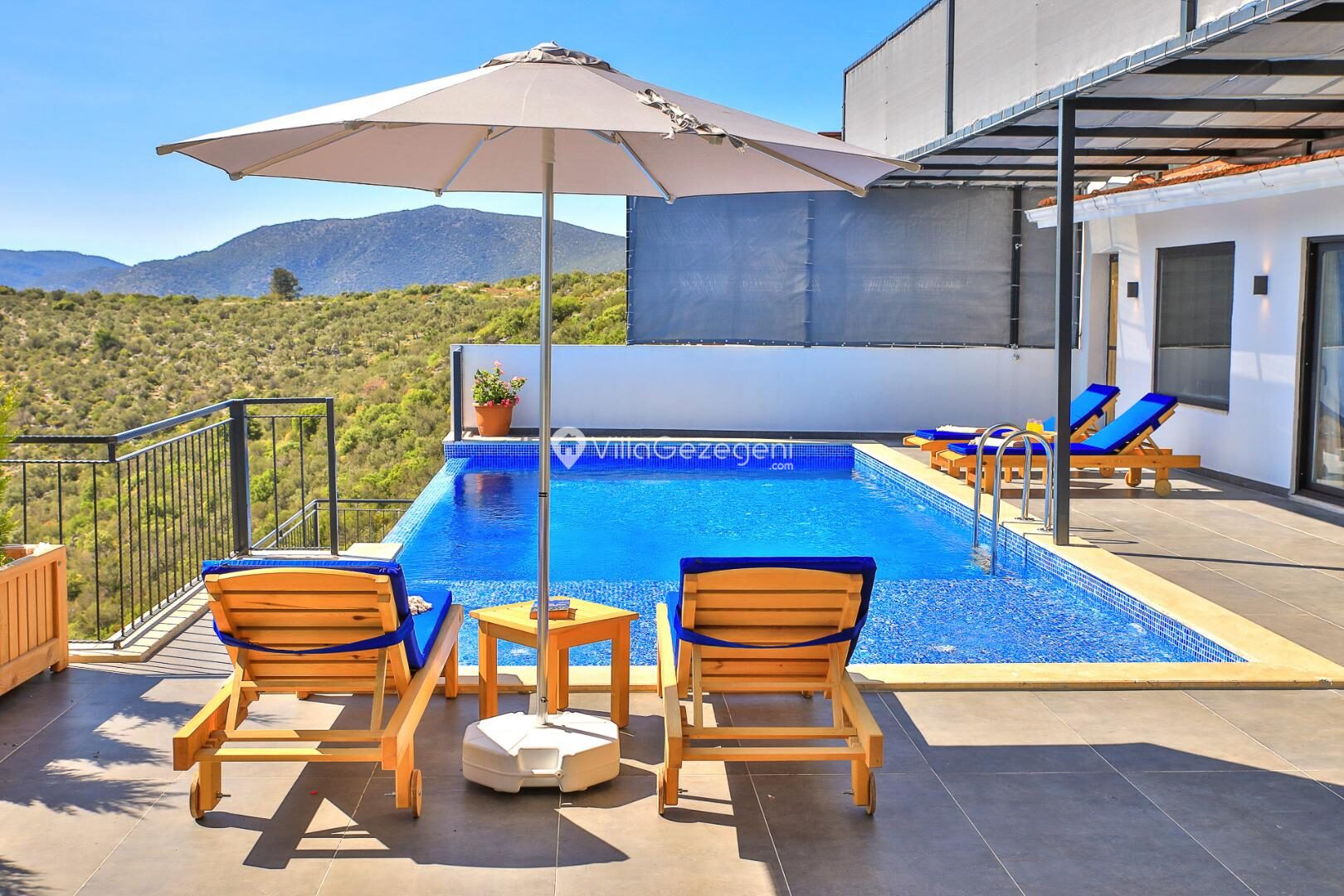 Villa Summery — 16