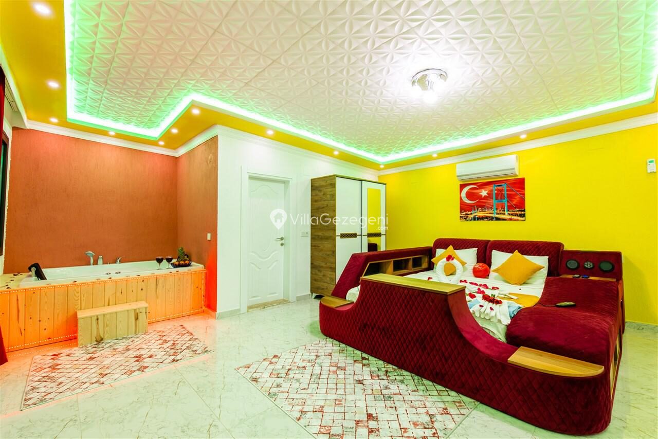 Villa Büşra Üzümlü — 37