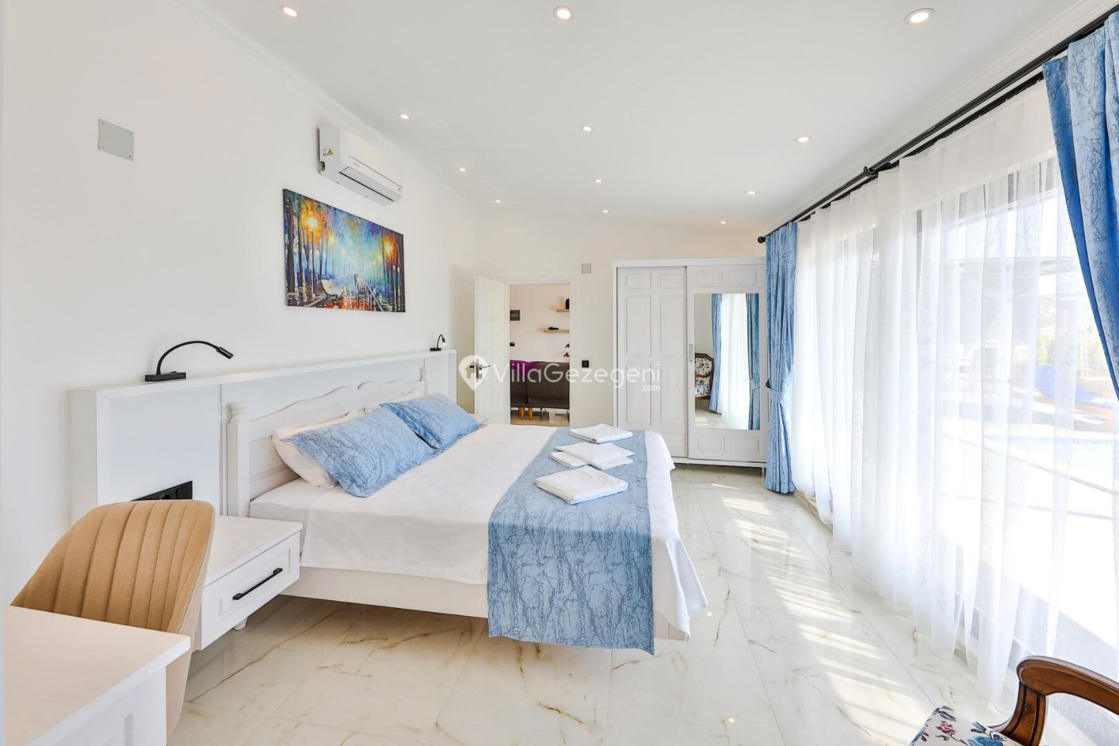 Villa Summery — 49