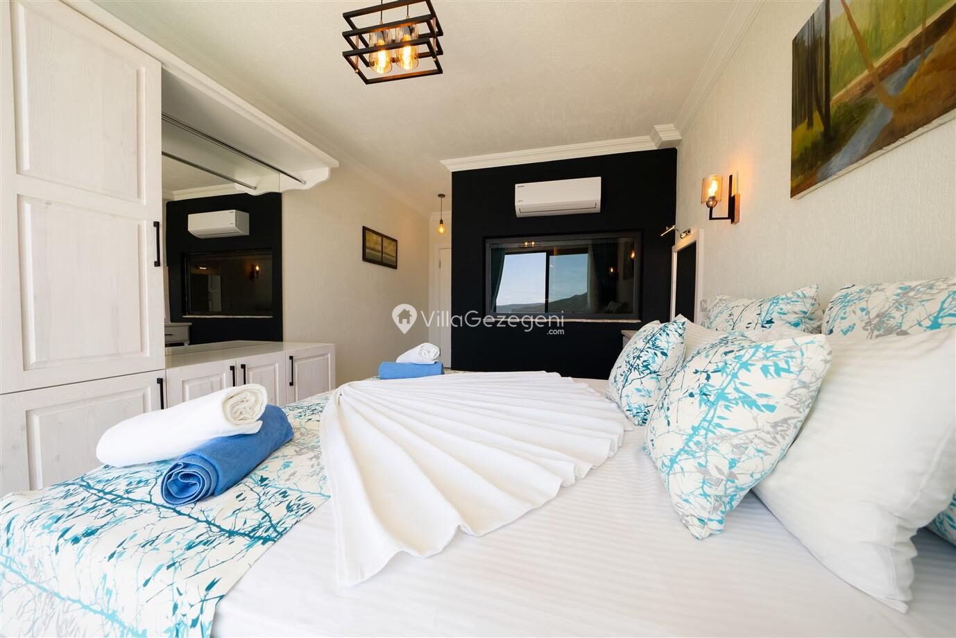 Villa Hills Münih — 21