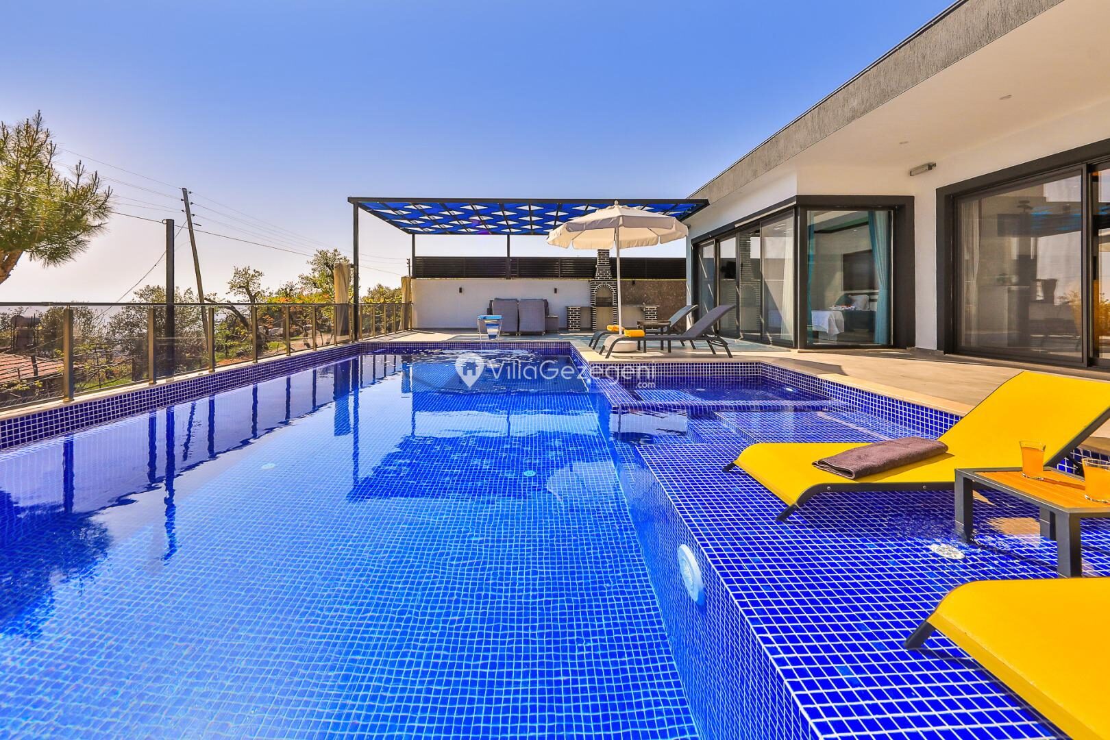Villa Tayyar — 4