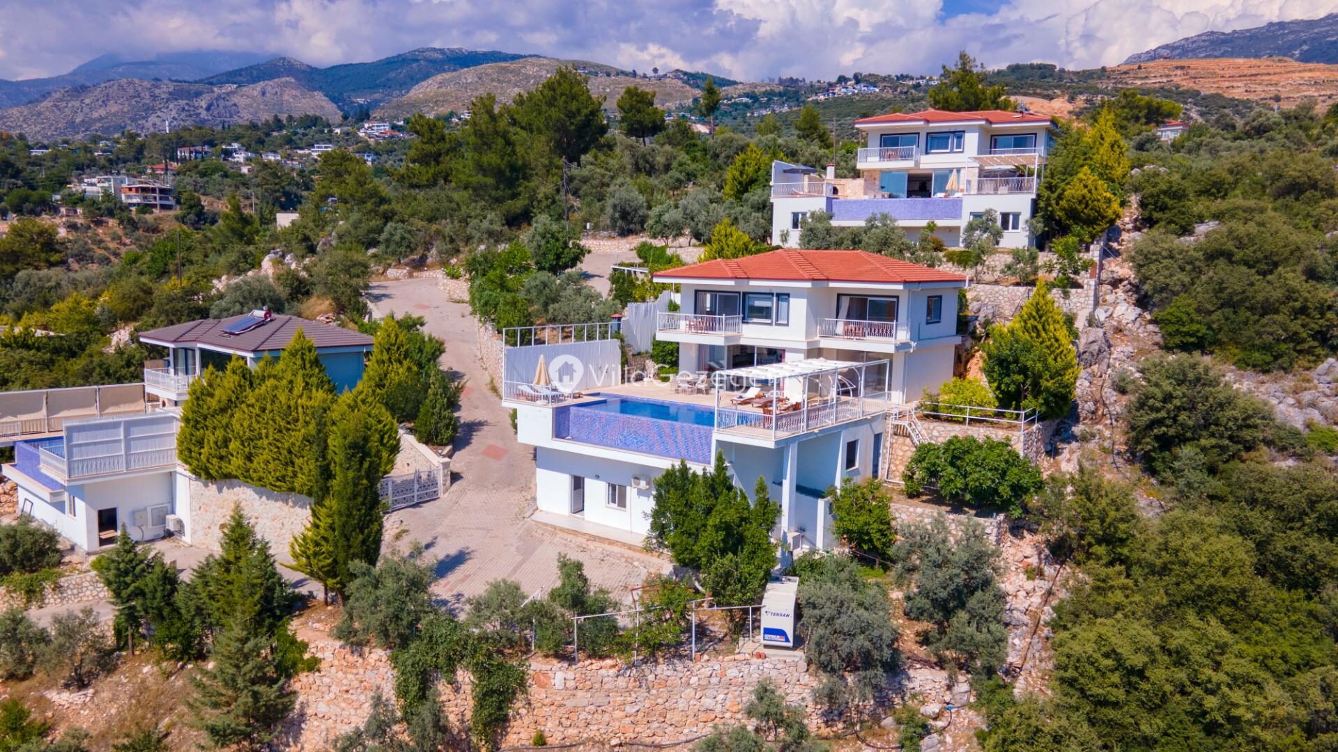 Villa Lina Drone / hava çekimi 11 – Üzümlü kiralık villa