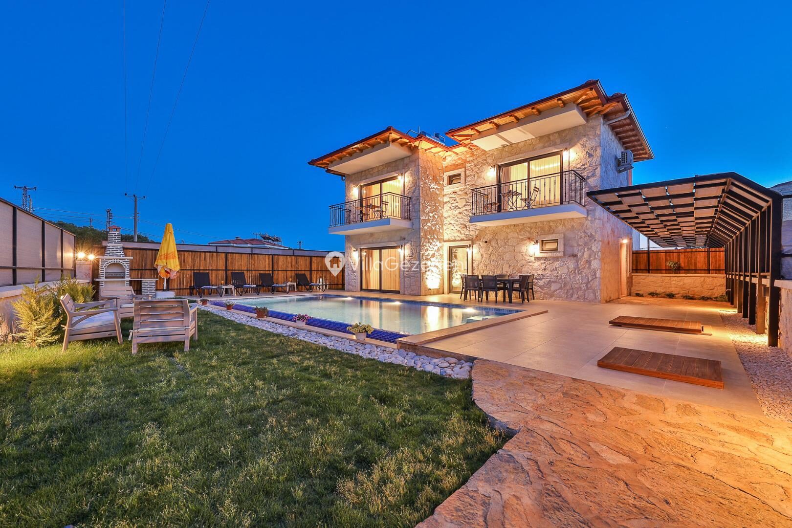 Villa Kaşlı 1 — 1