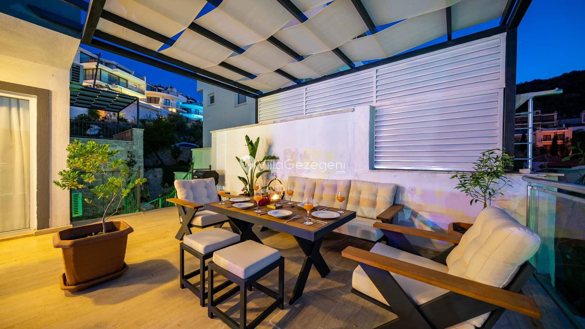 Villa Angel — 37