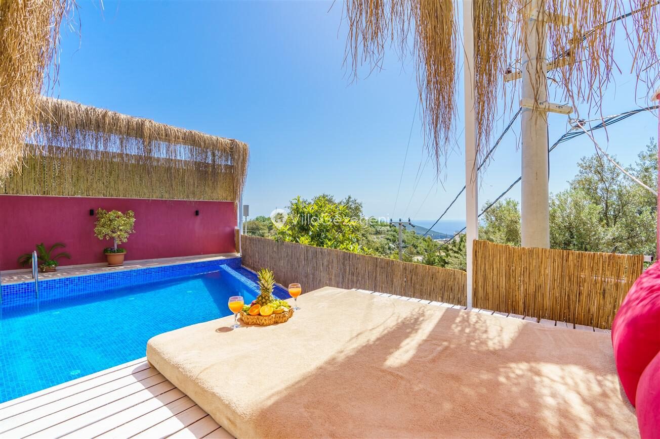 Villa Mira Queen — 4