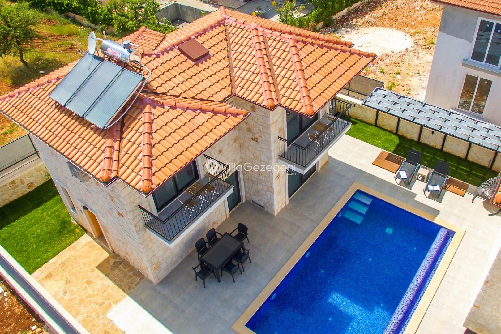 Villa Kaşlı 2 – Çukurbağ kiralık villa