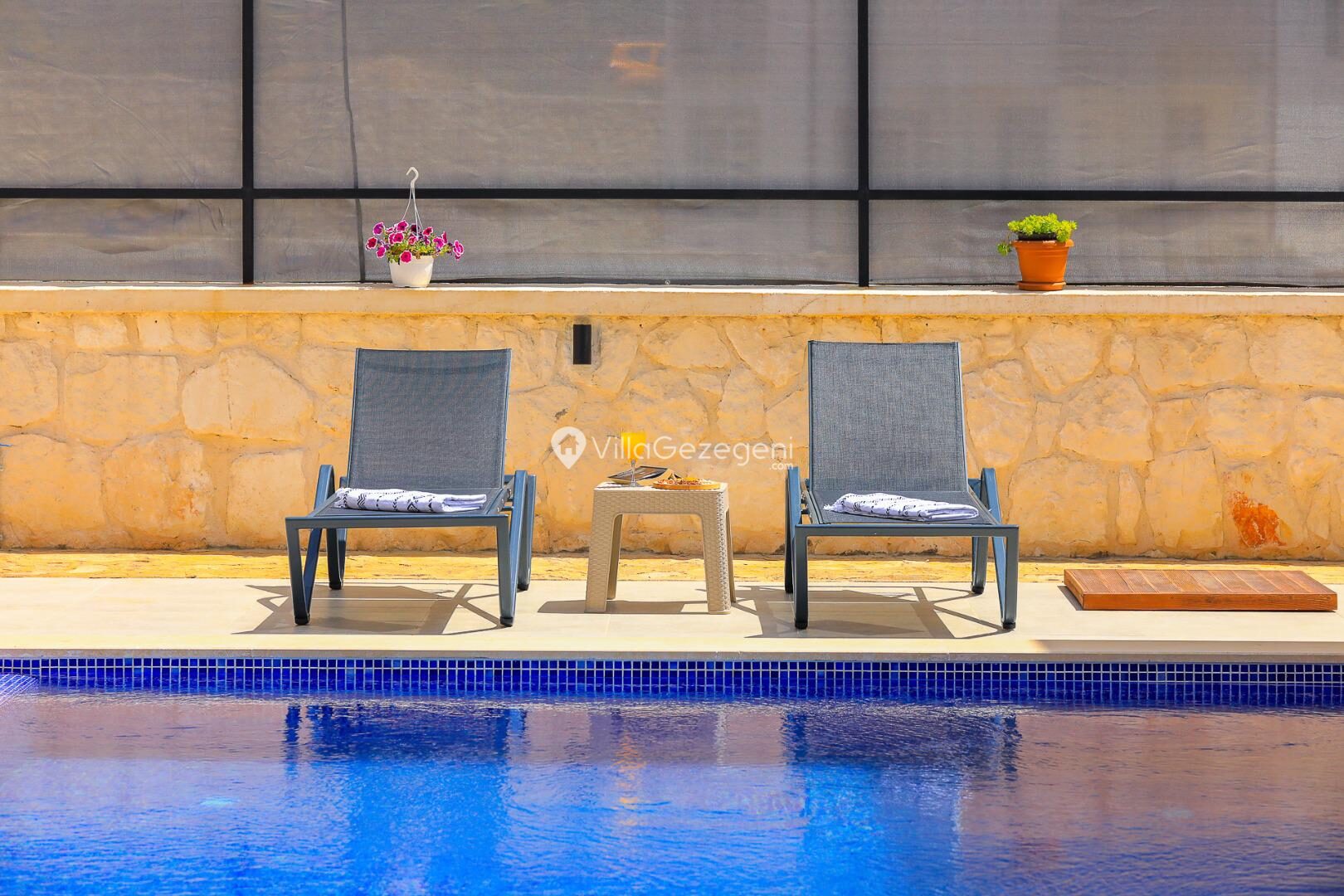 Villa Kaşlı 2 – Çukurbağ kiralık villa
