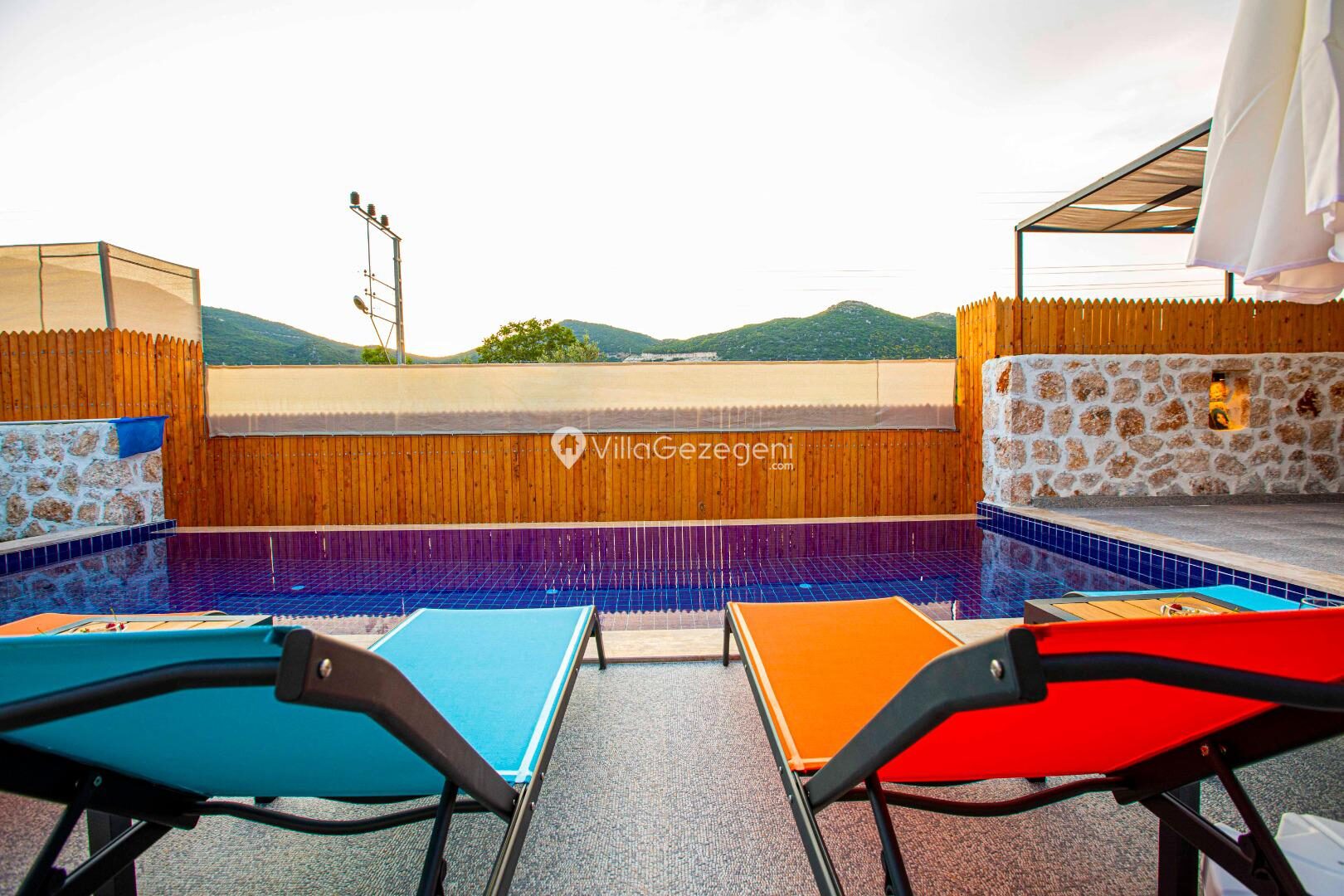 Villa Monica 2 — 4