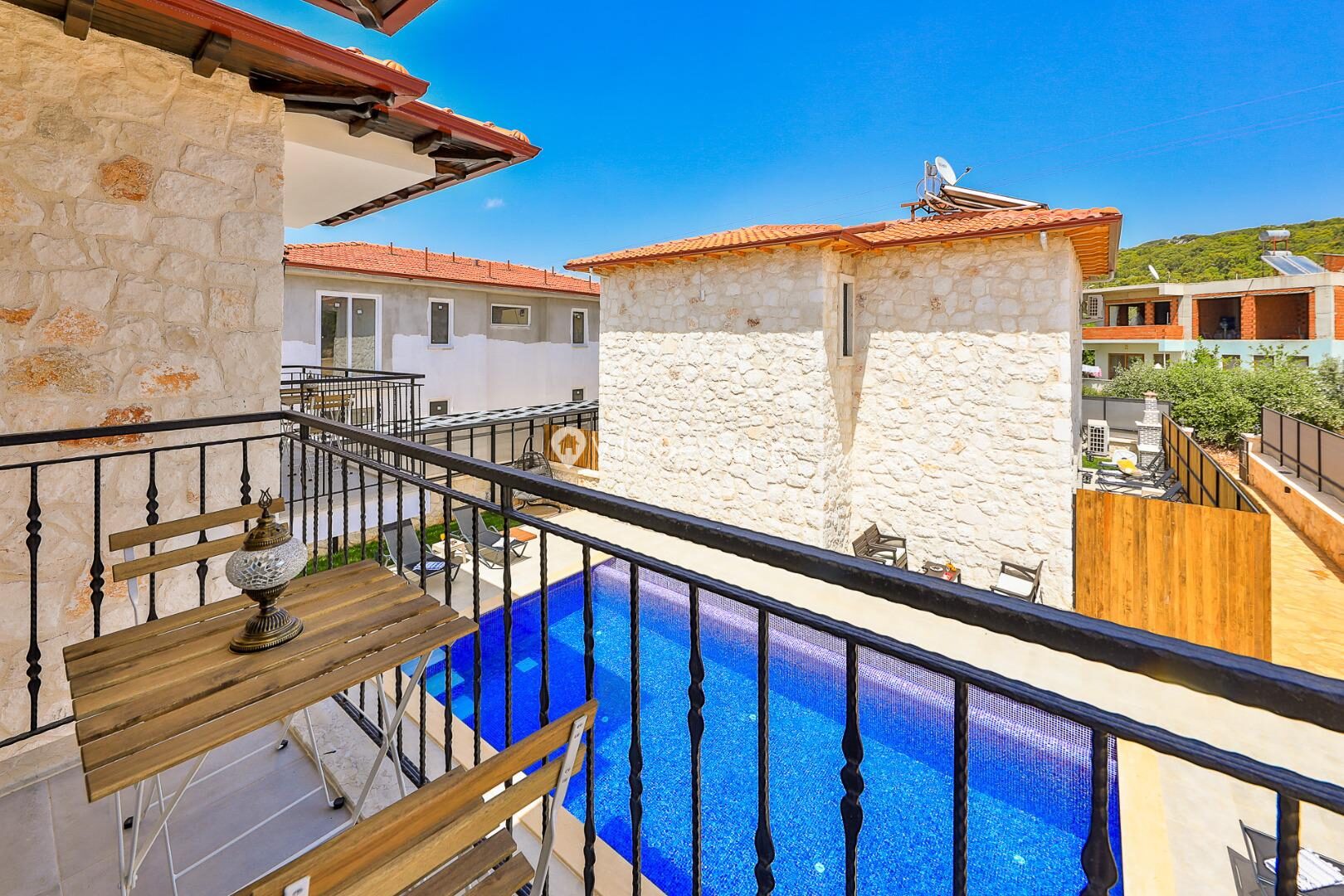 Villa Kaşlı 2 – Çukurbağ kiralık villa