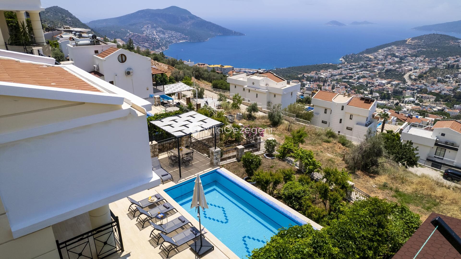 Villa Baynur — 33