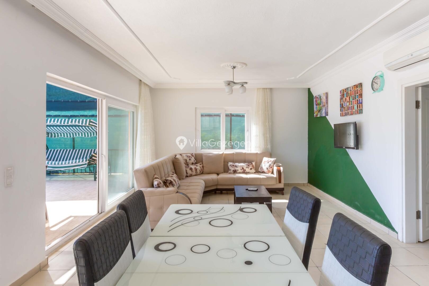 Villa Heves — 33
