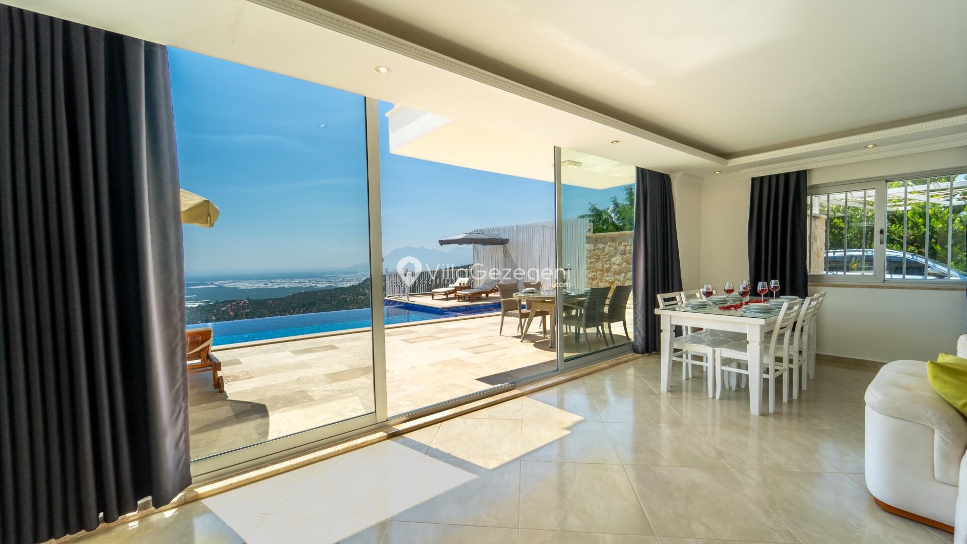 Villa Lina — 48