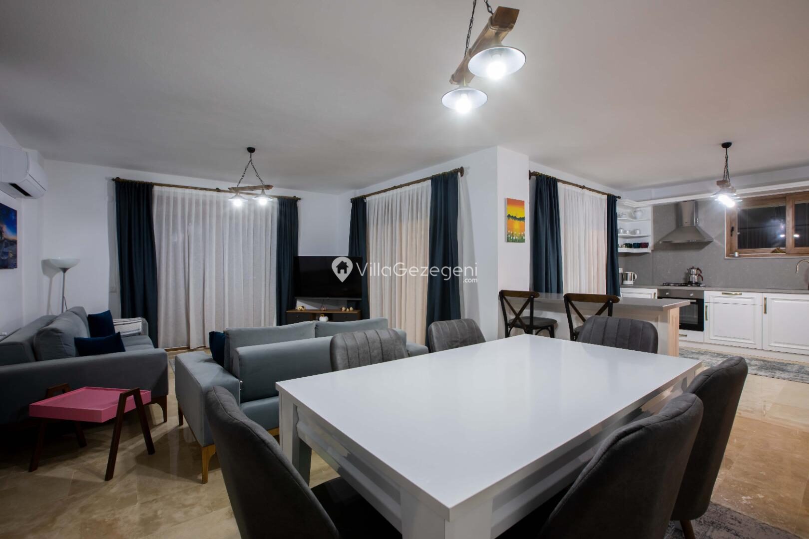 Villa Daphne — 95