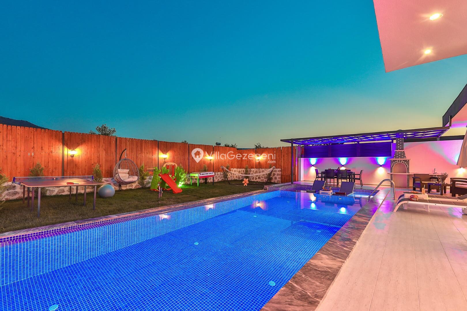 Villa Granada Duo – Kalkan kiralık villa
