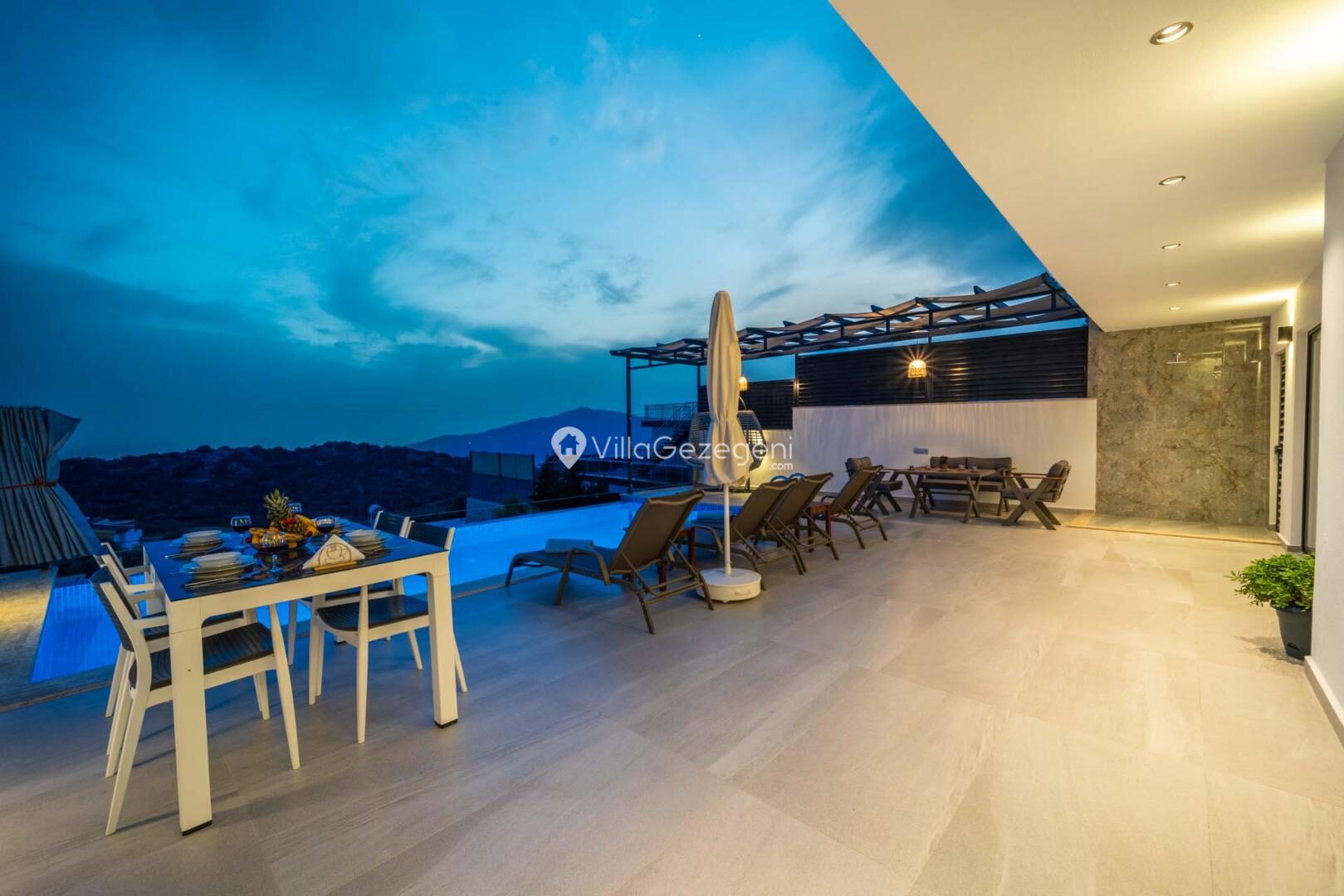 Villa Ediz Kördere Yemek alanı 2 – Kördere kiralık villa