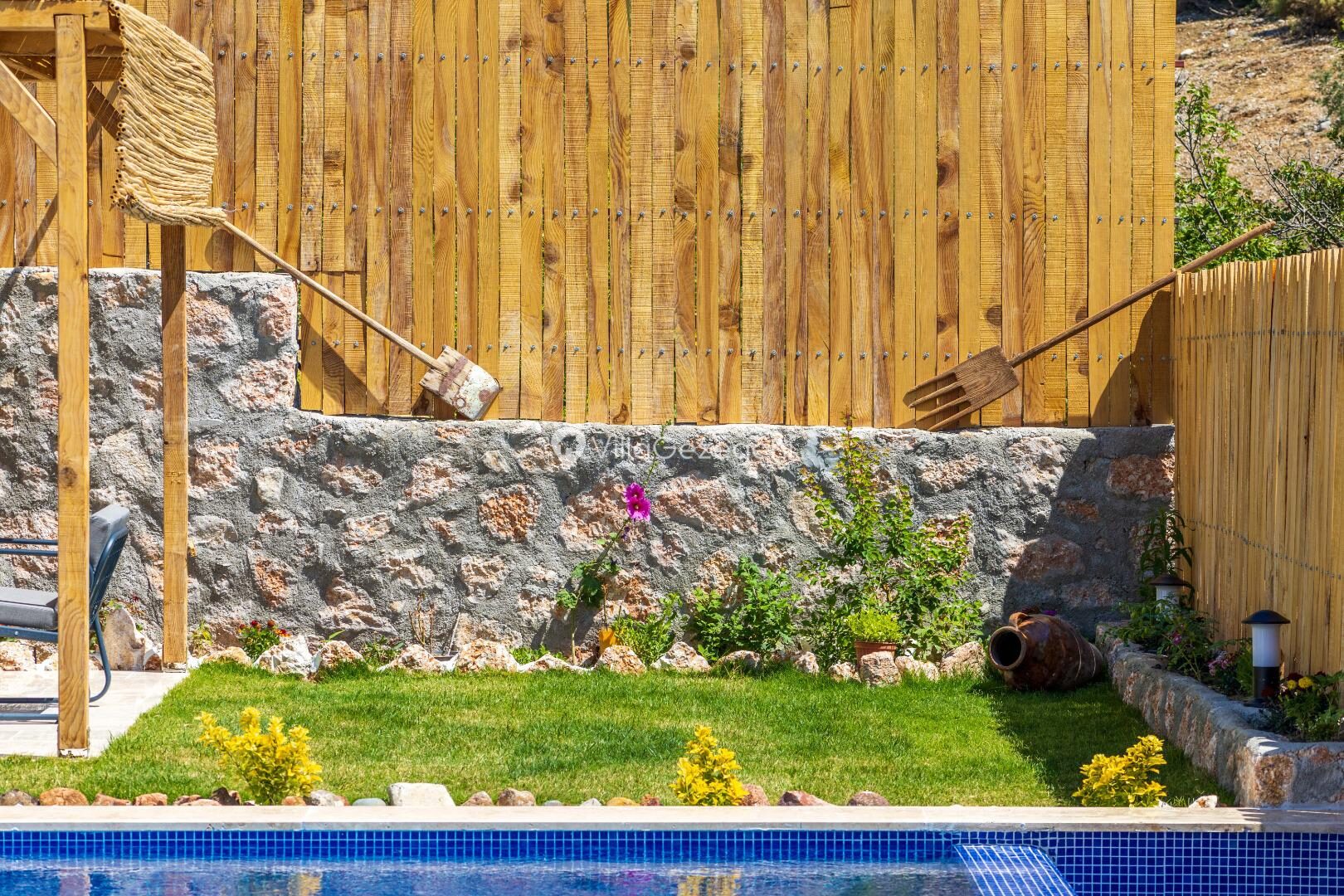 Villa Belis — 33