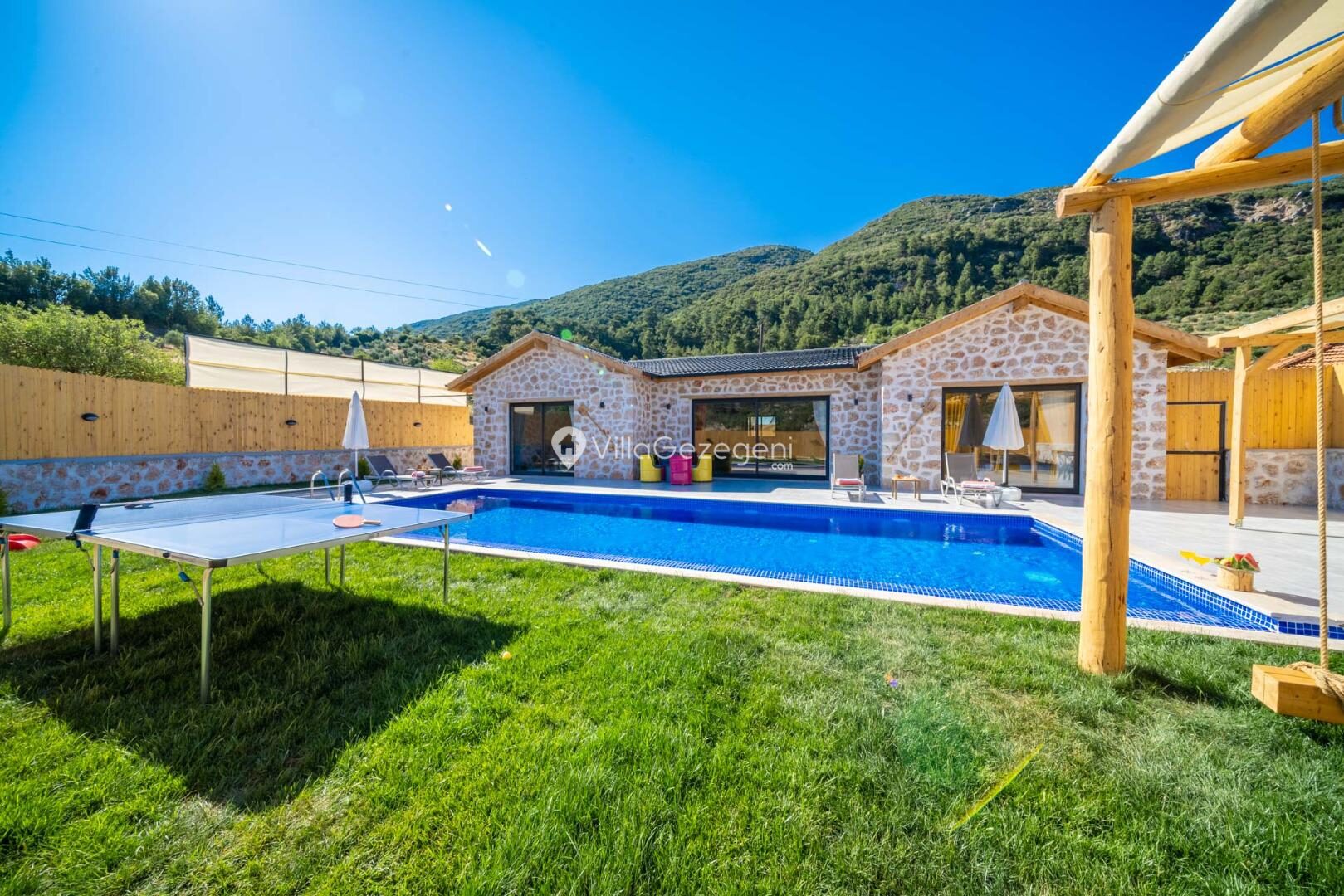 Villa Ediz — 80