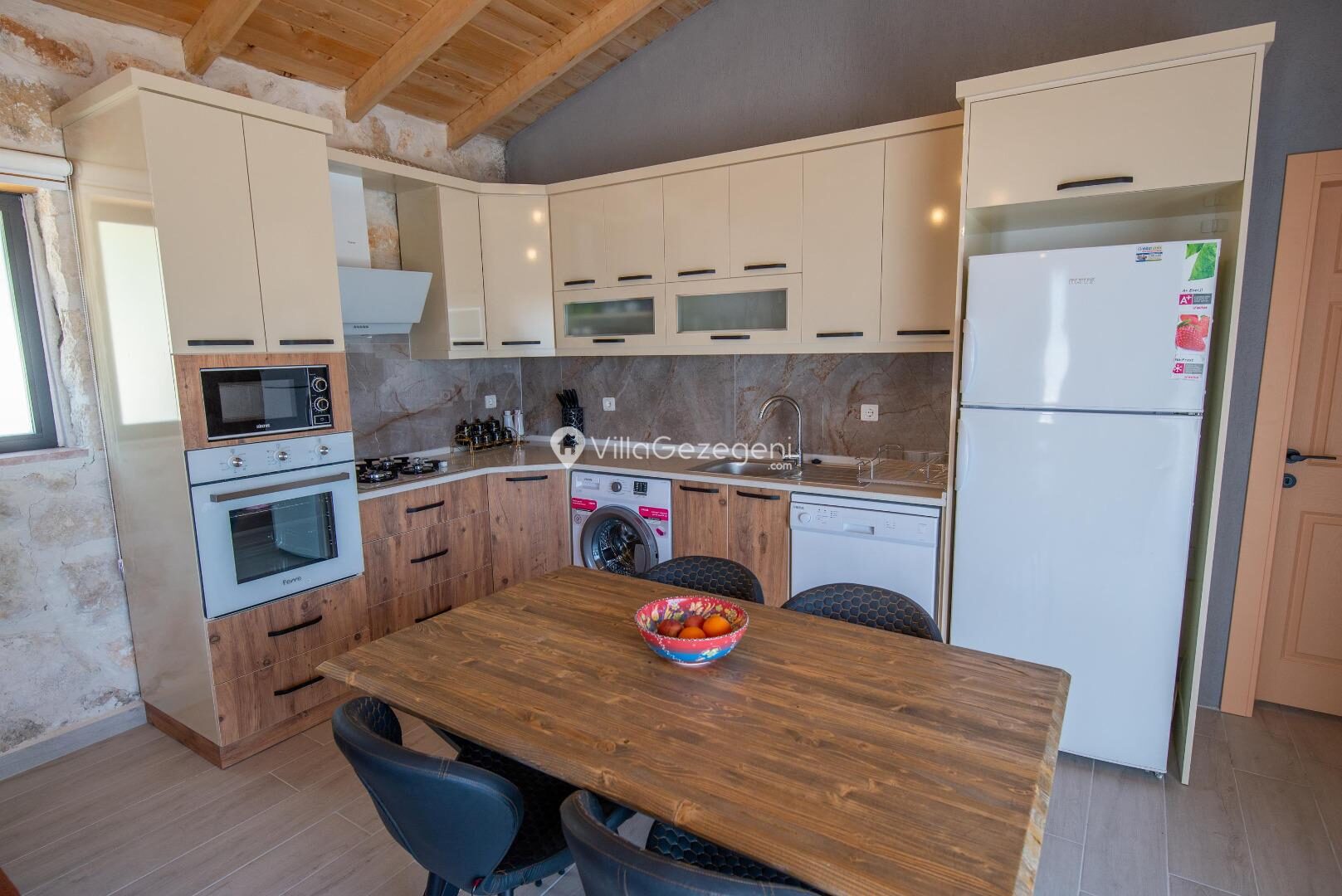 Villa Beyina — 11