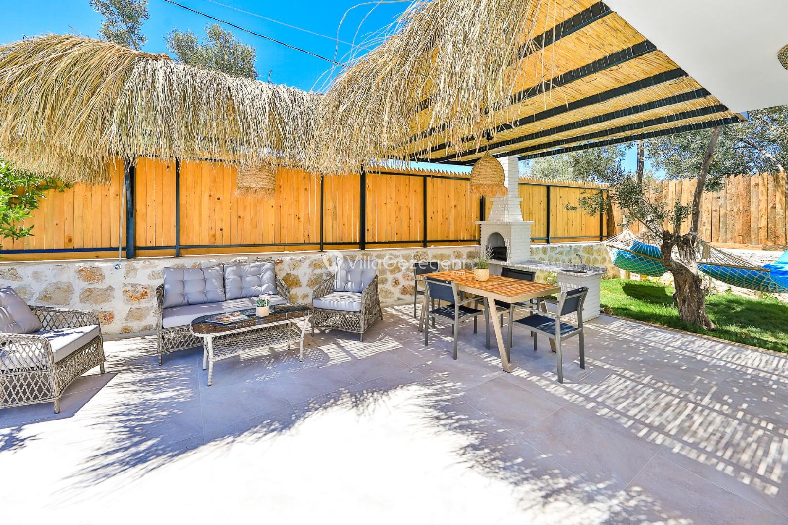 Villa Leto — 11