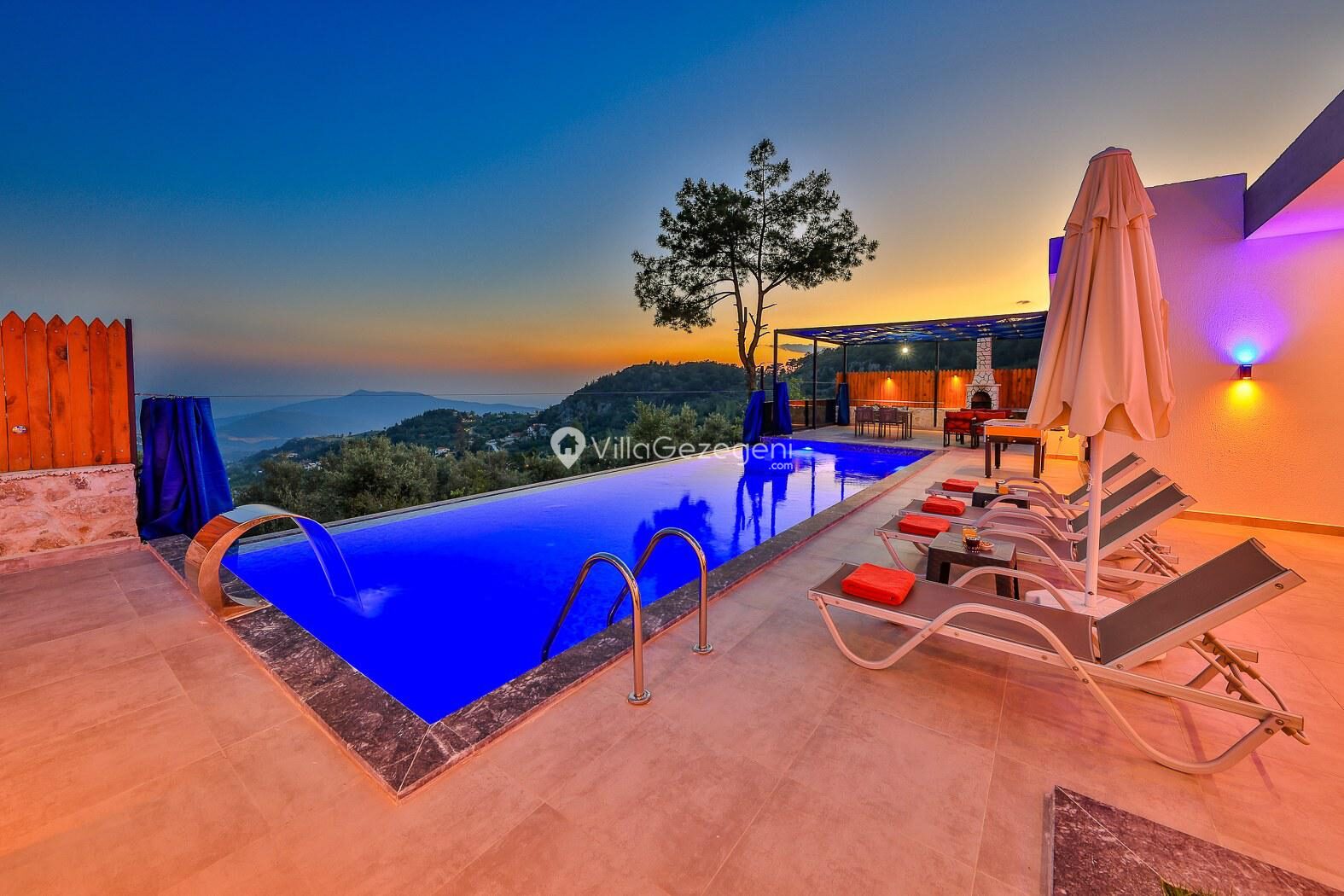 Villa Karnaval — 3