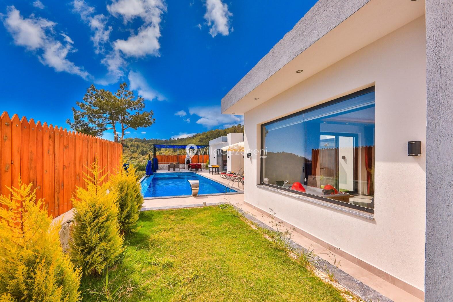 Villa Karnaval — 9
