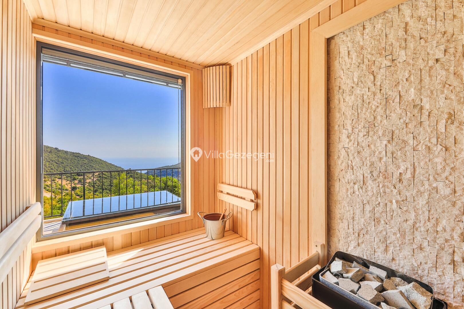 Villa Mirador — 72