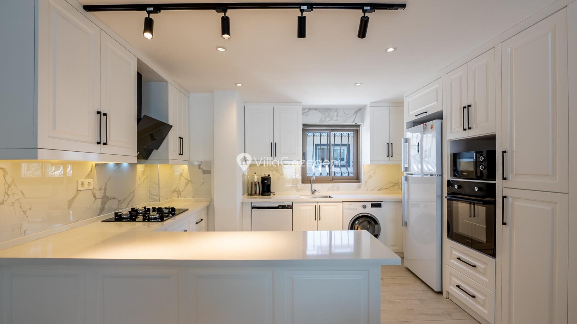 Villa Orange — 18